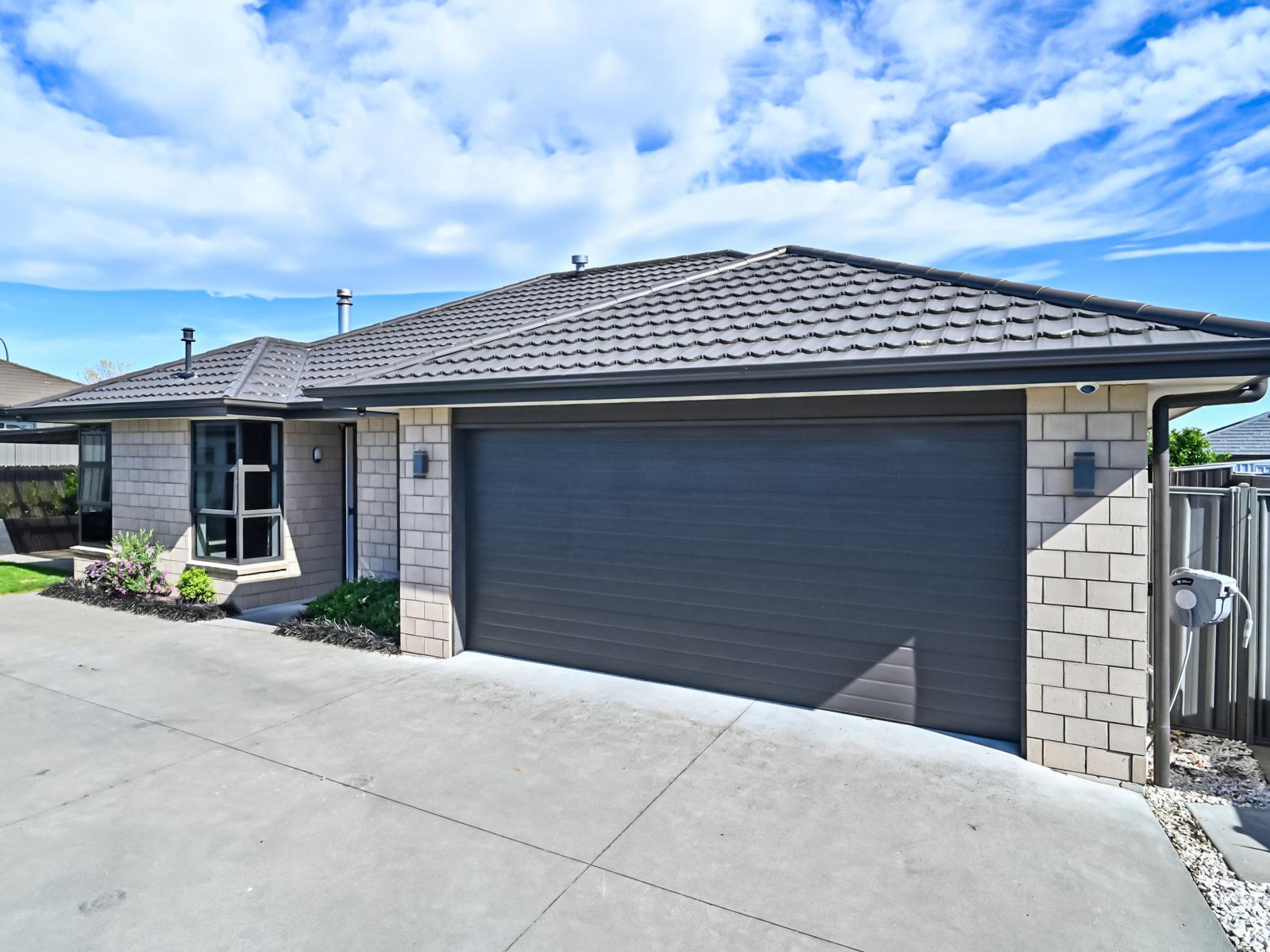 12 Begley Place, Frimley