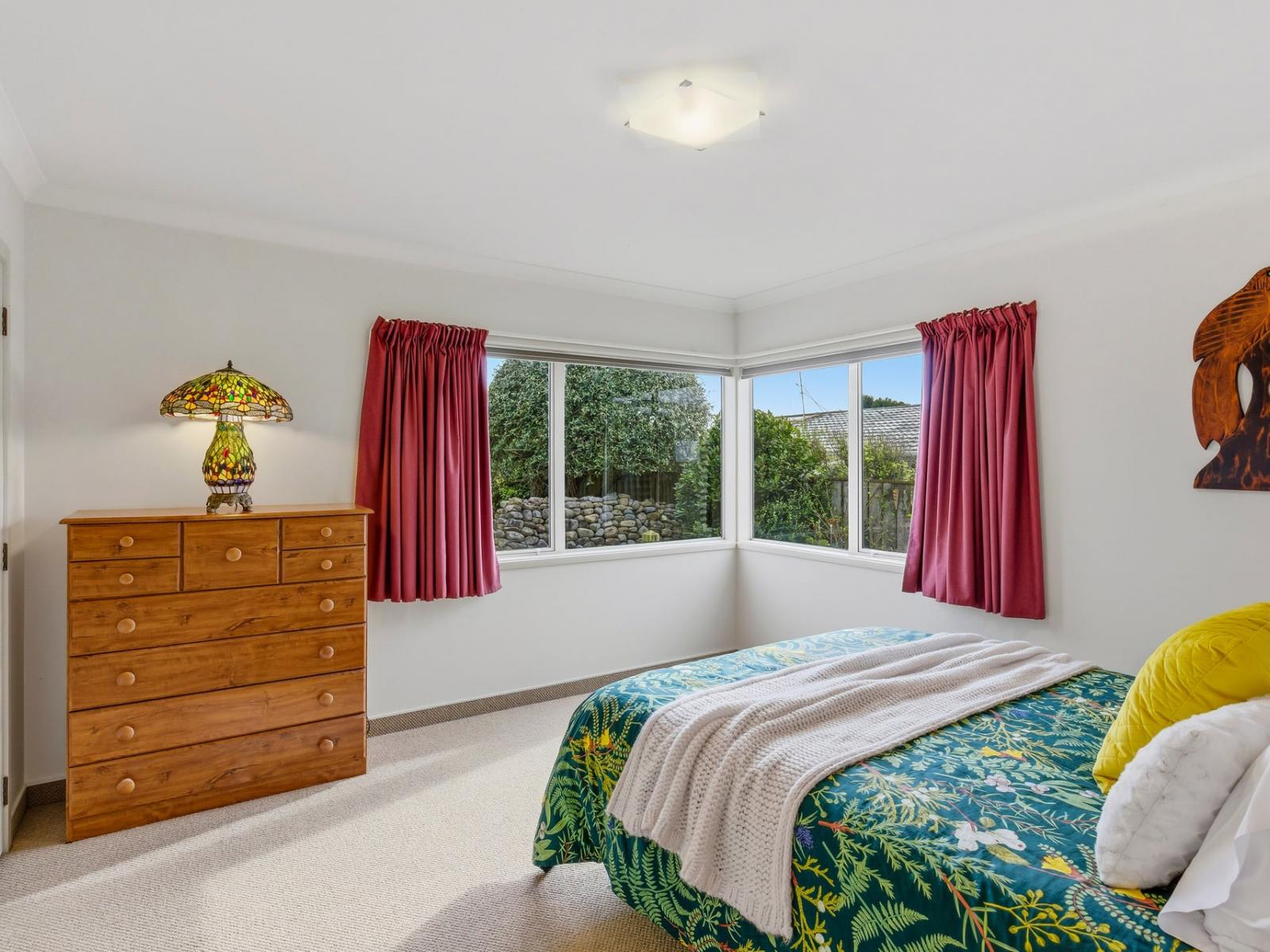 43 Manuka Street, Otaki Beach