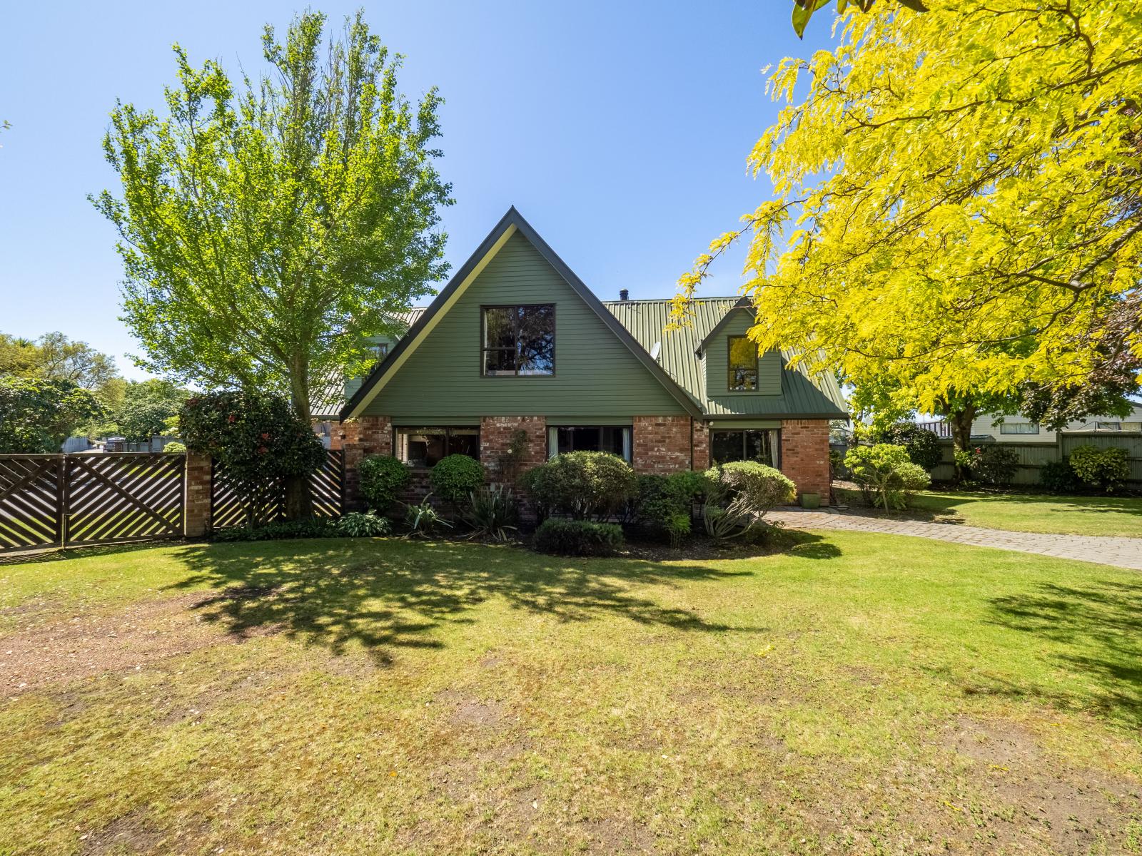 165 Harrison Street, Allenton