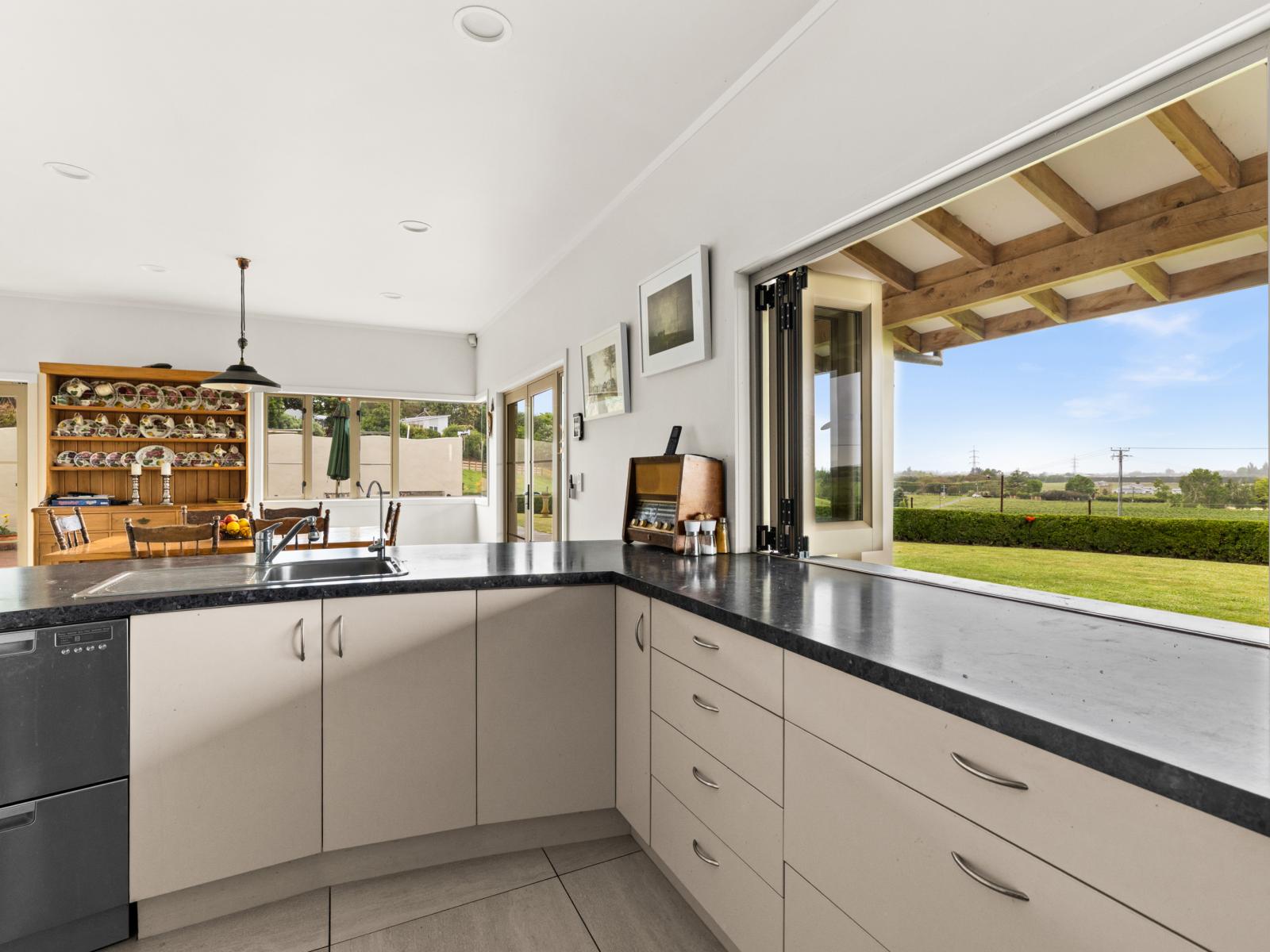 15C Omarunui Road, Waiohiki