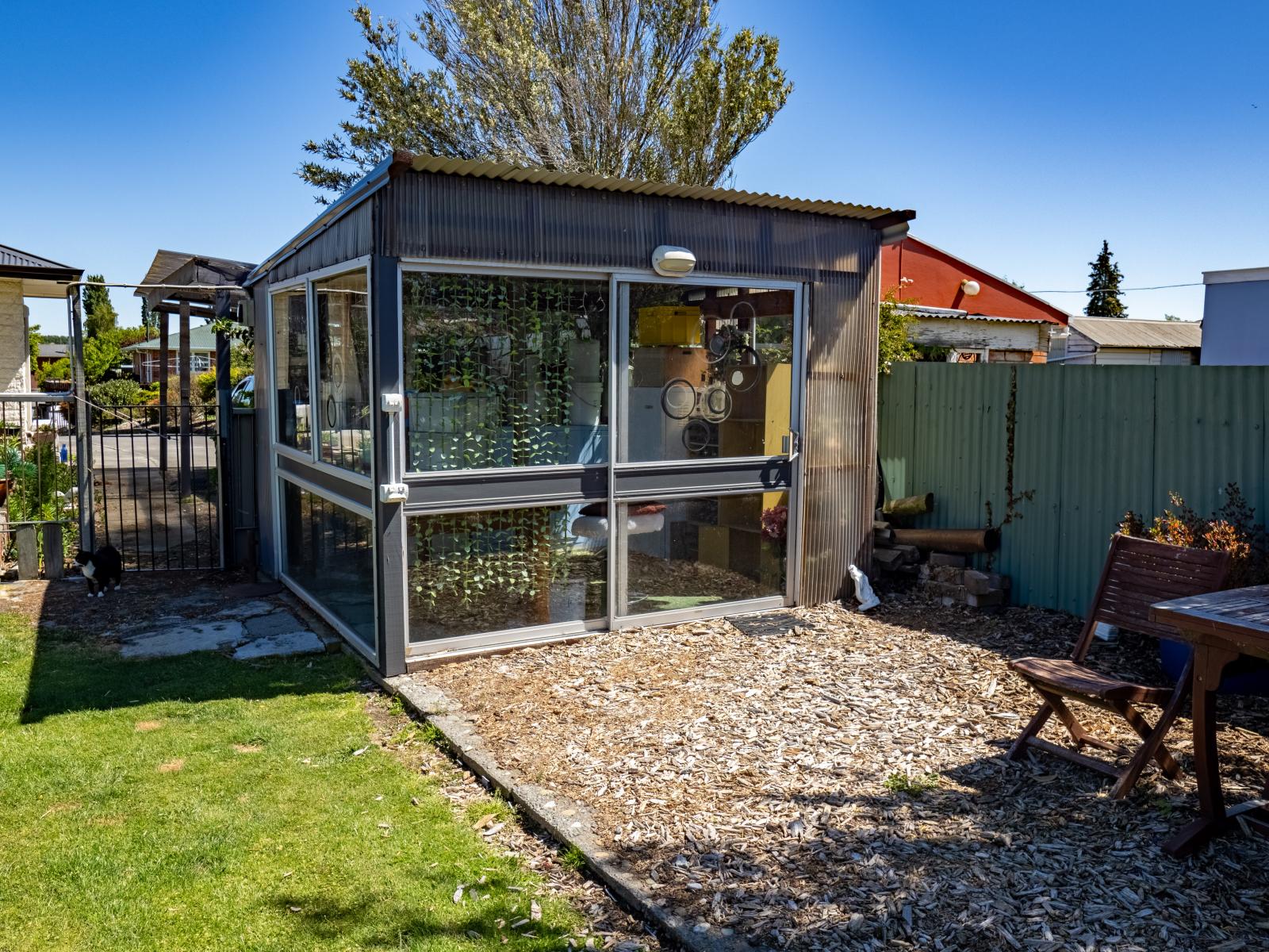 10 Reddecliffe Crescent, Hampstead