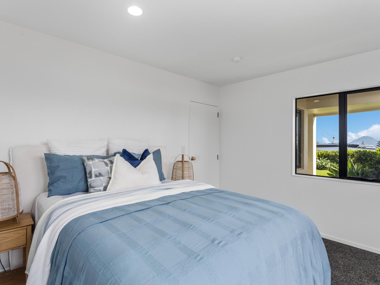 11 Island View Heights, Coastlands