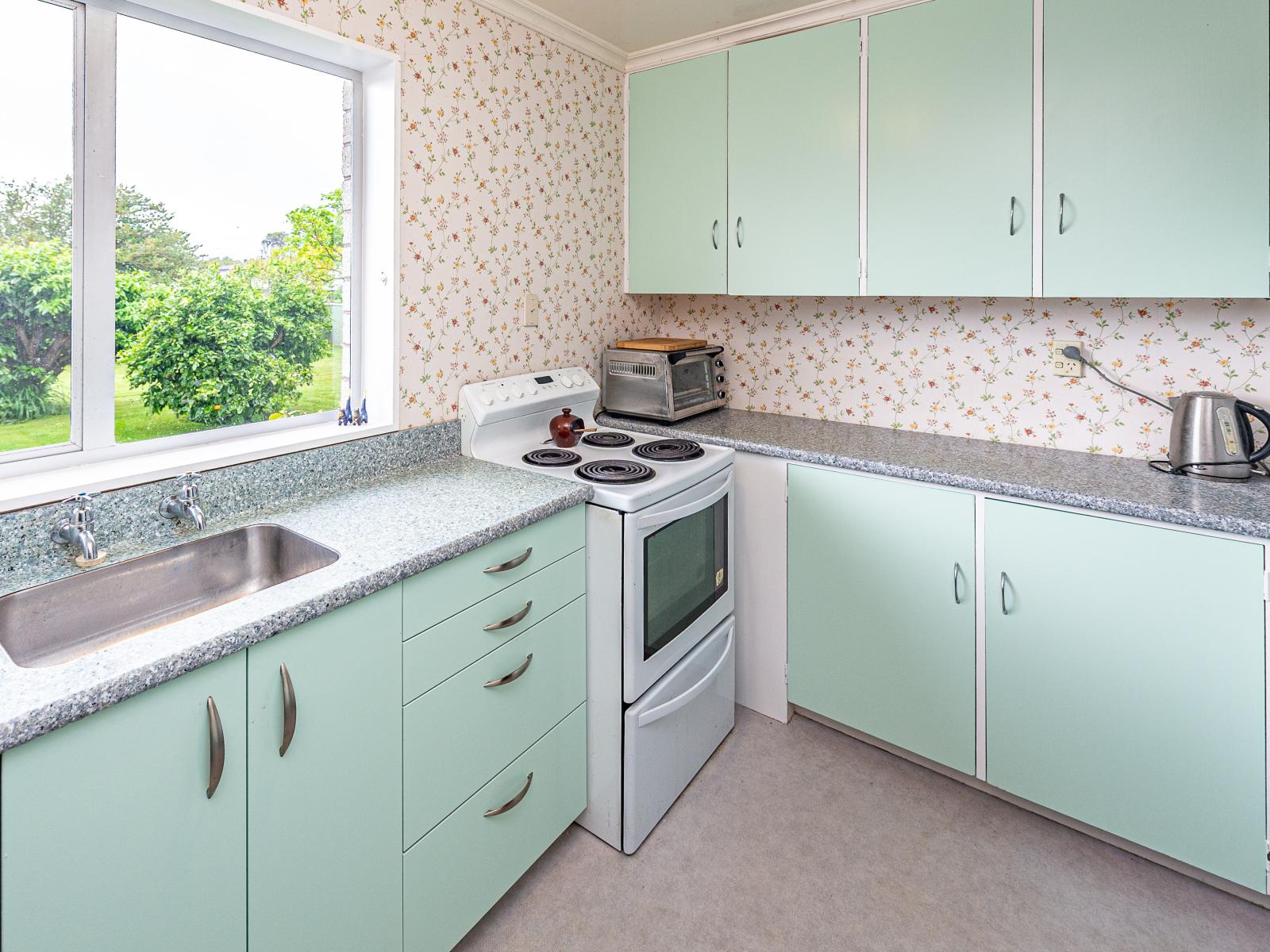 69 Exeter Crescent, Springvale