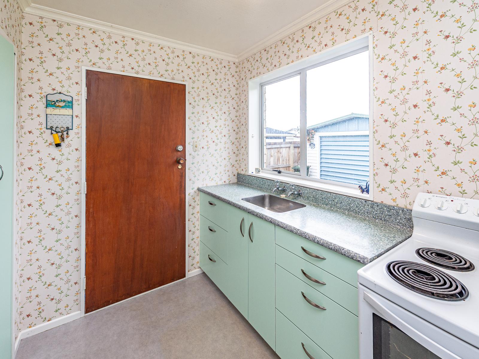 69 Exeter Crescent, Springvale