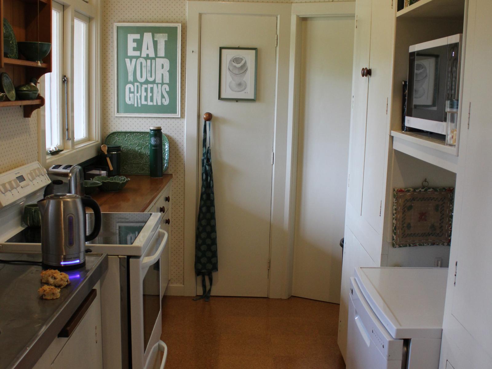 282 Mckenzie Road, Browns