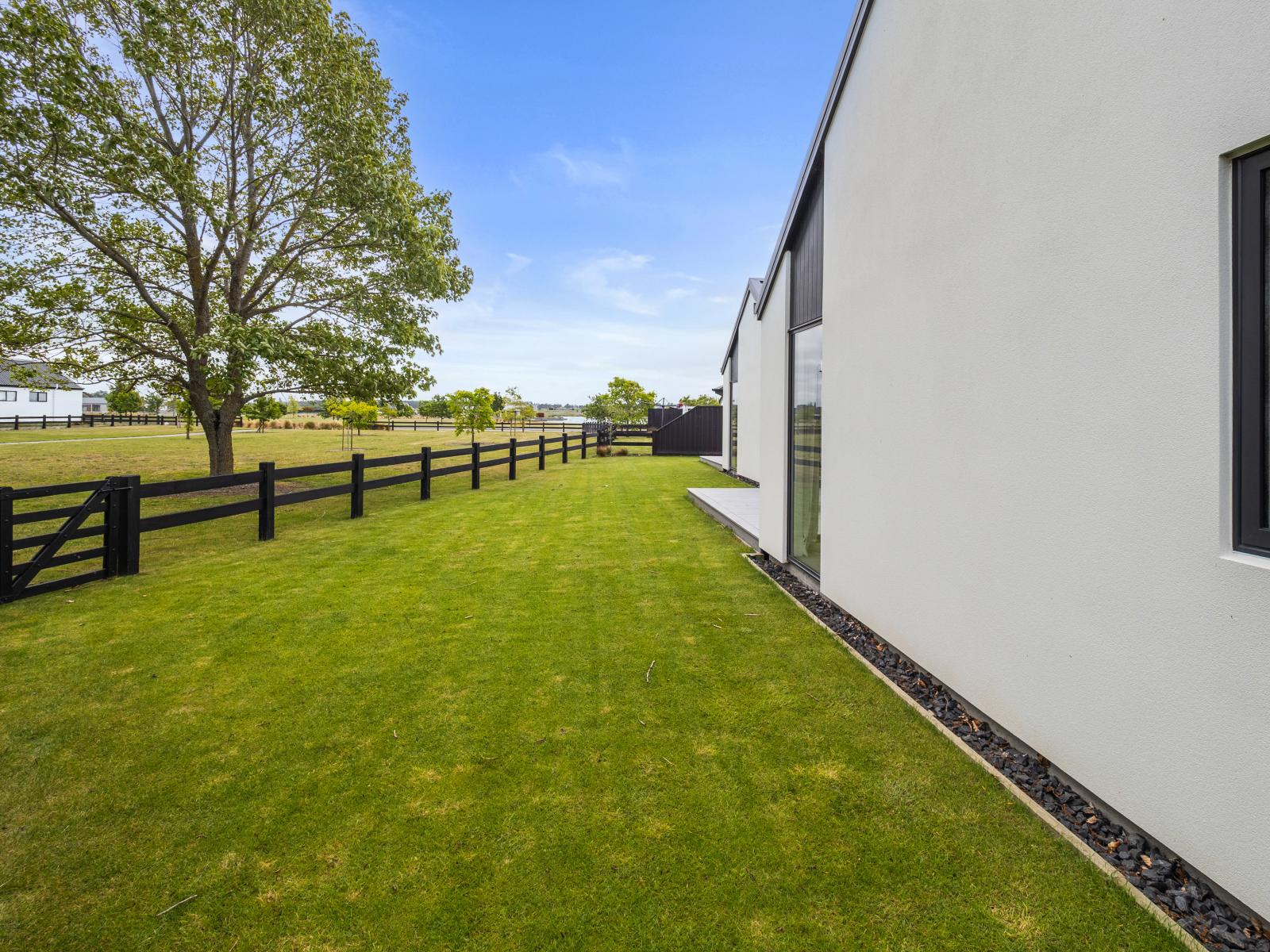 6 Loch Green, Huntingdon