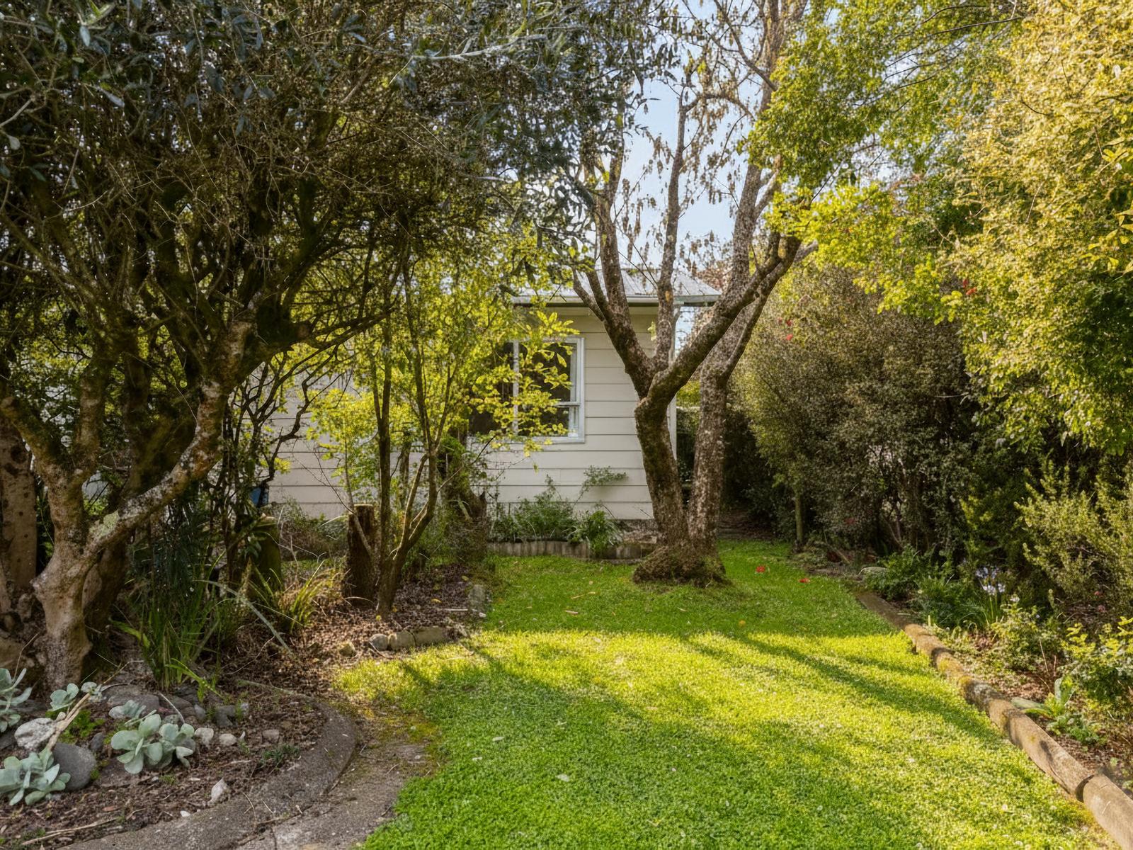 1A Massey Street, Greytown