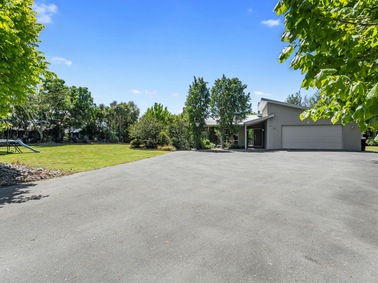 7 John Leith Place, Leithfield