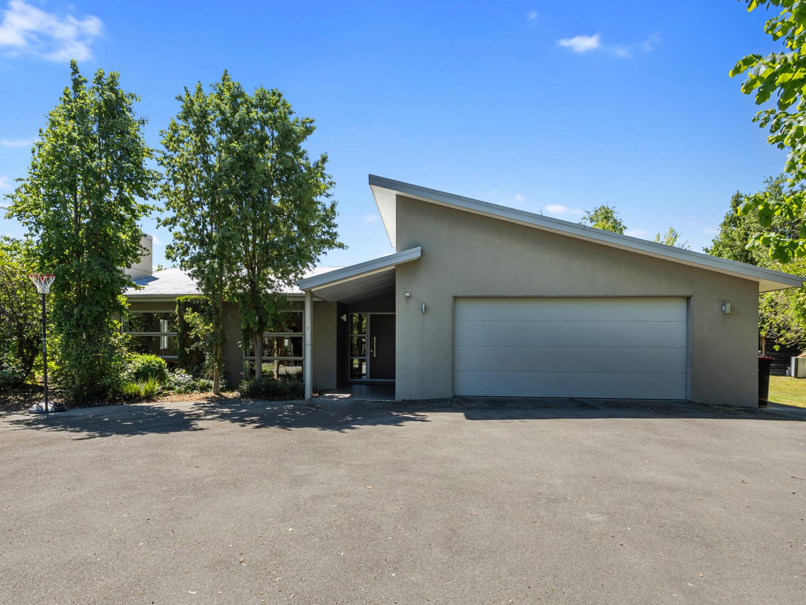 7 John Leith Place, Leithfield