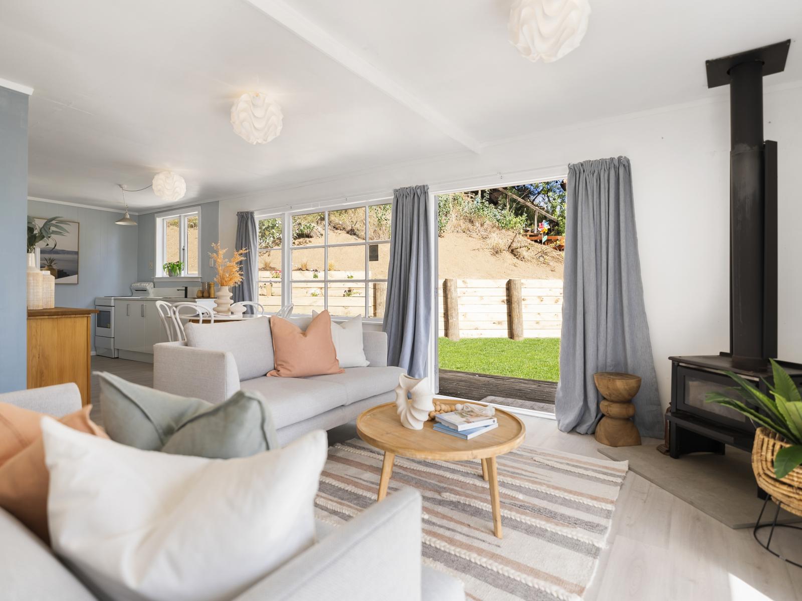 8 Signal Street, Foxton Beach