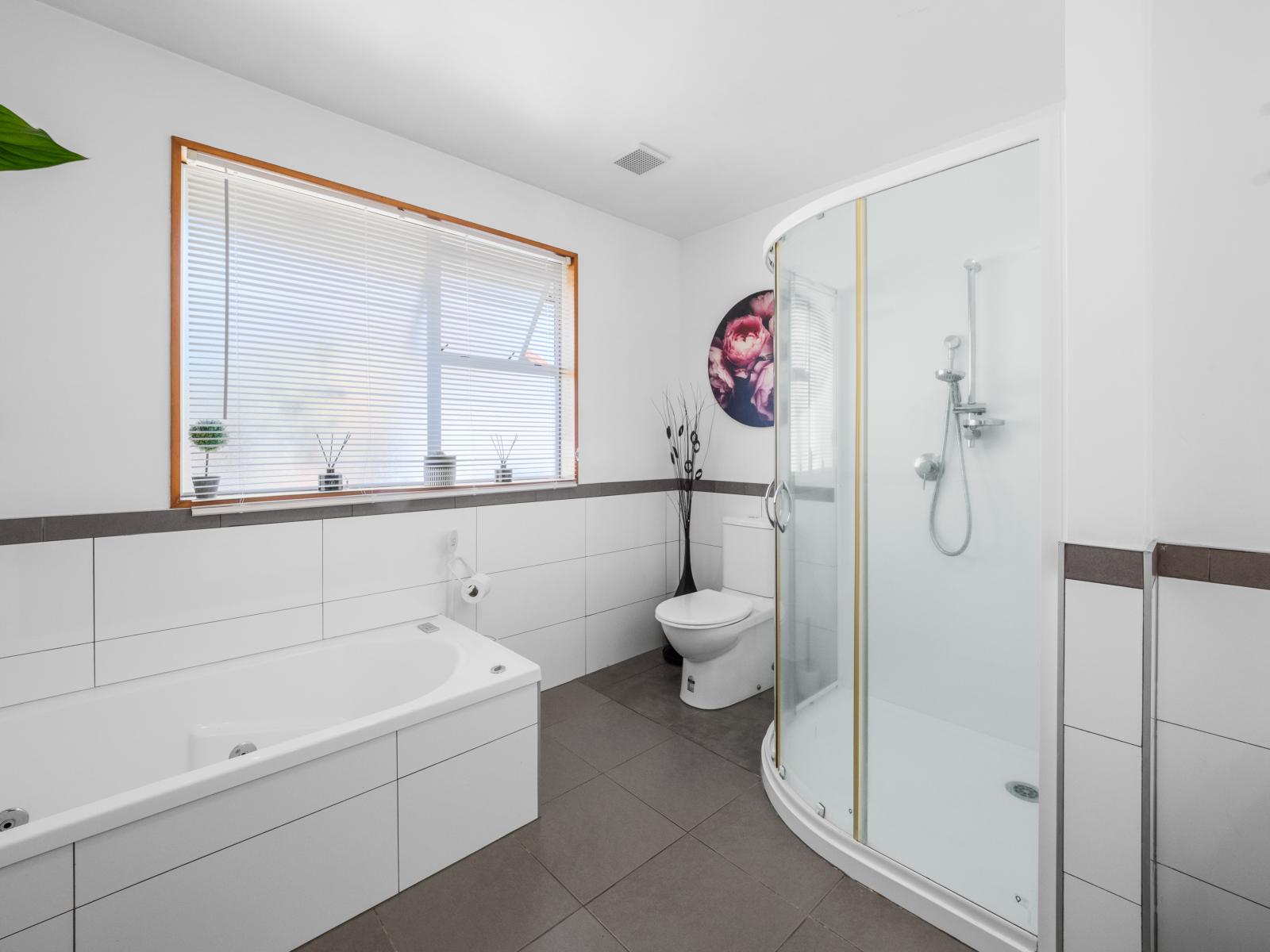 9 Falcon Drive, Allenton