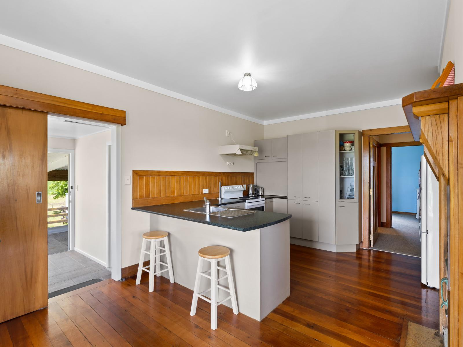 222 Ngatira Road, Lichfield