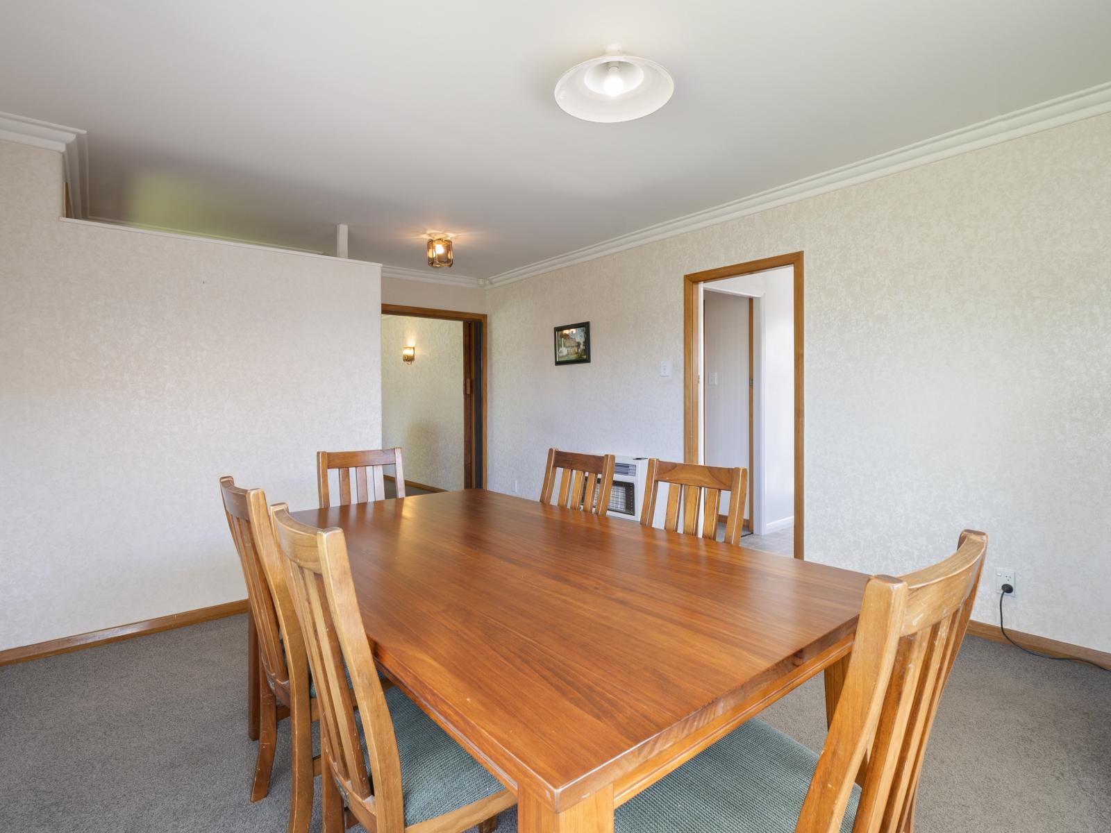 19 Henare Street, West End