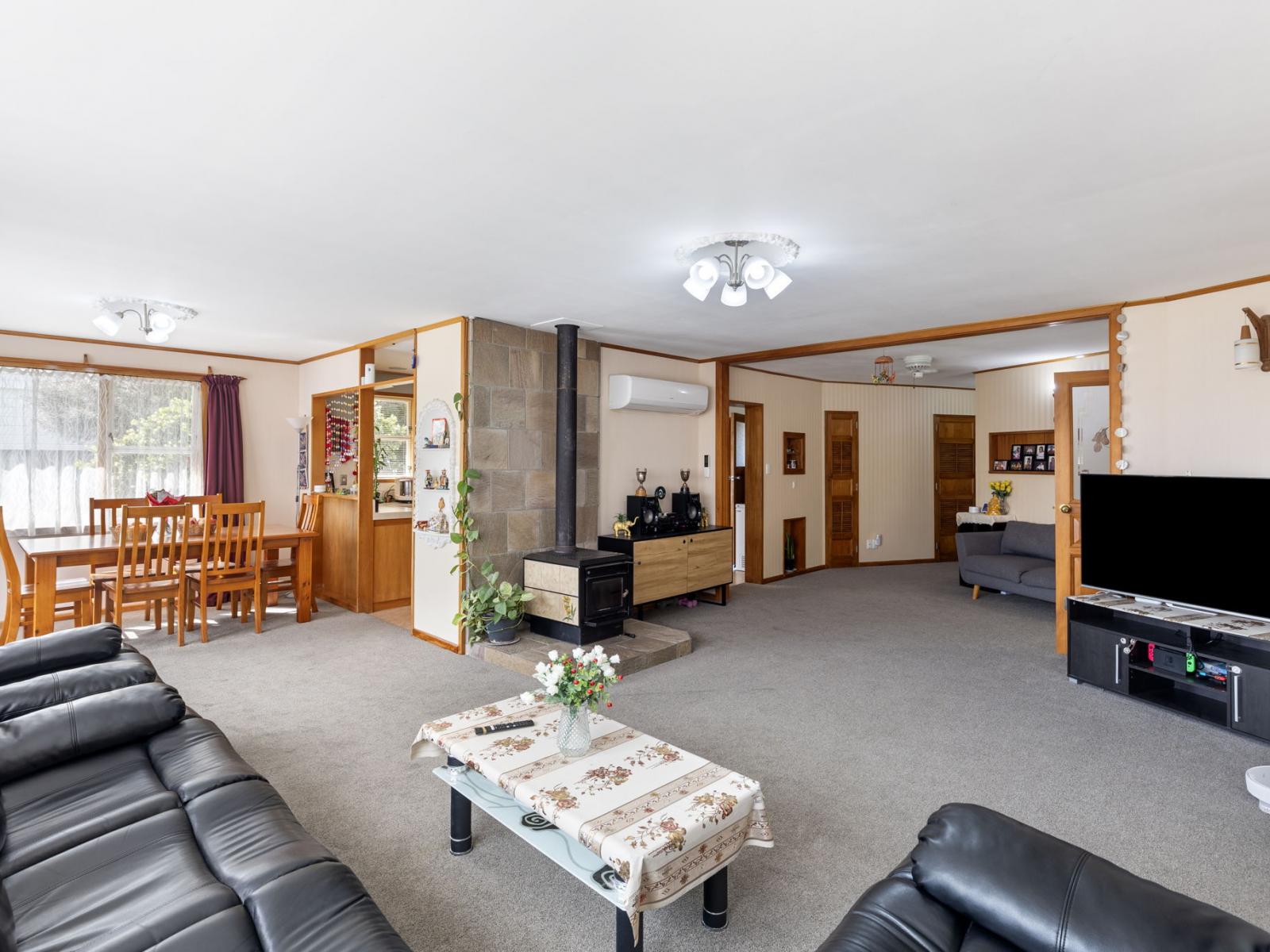 76 Dundas Road, Sanson