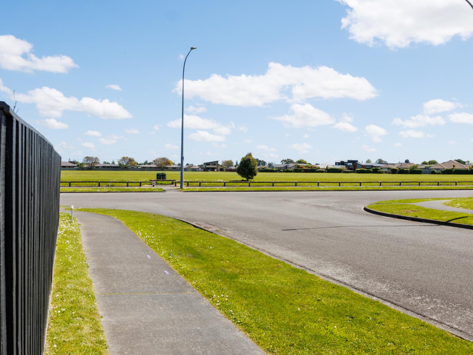 4 Meridian Grove, Kelvin Grove