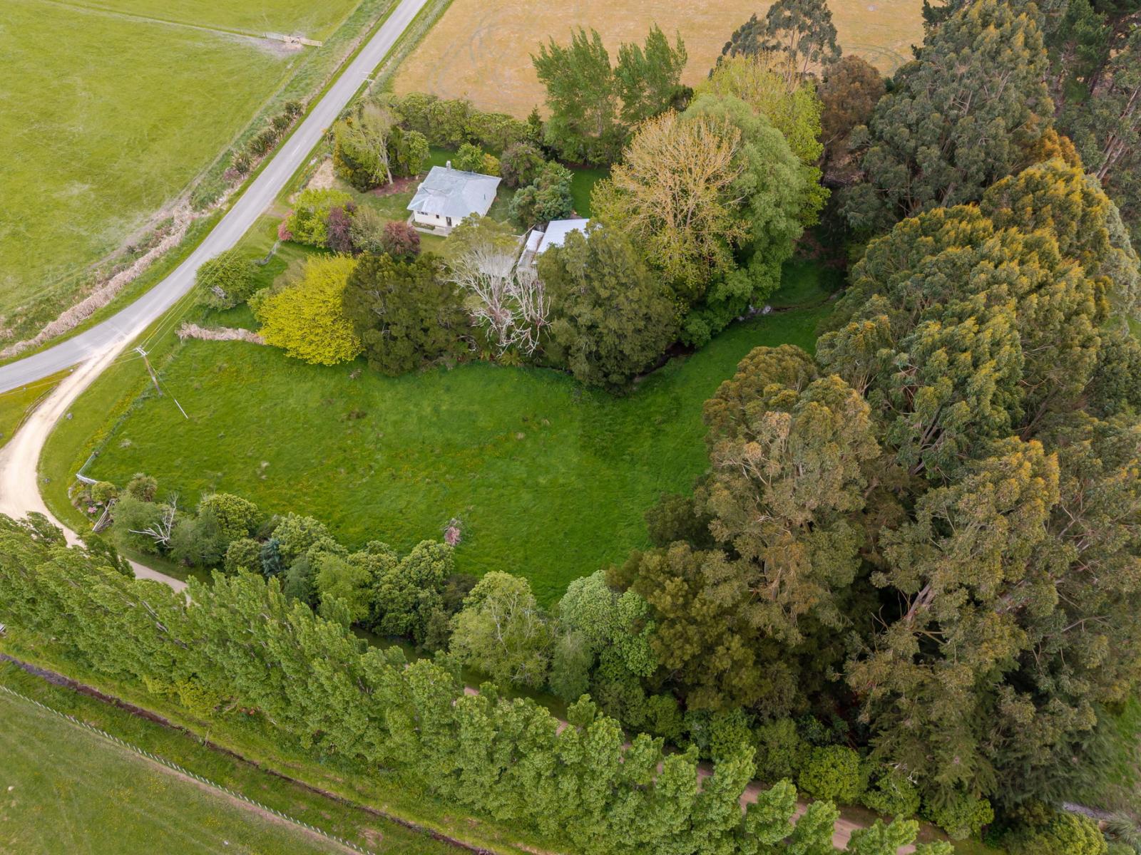 111 Hinemoa Valley Road, Pahiatua