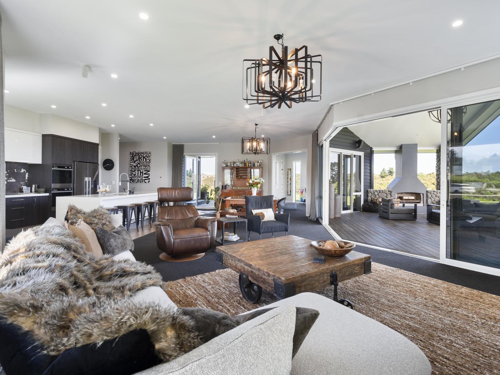 104 Kahuterawa Road, Linton