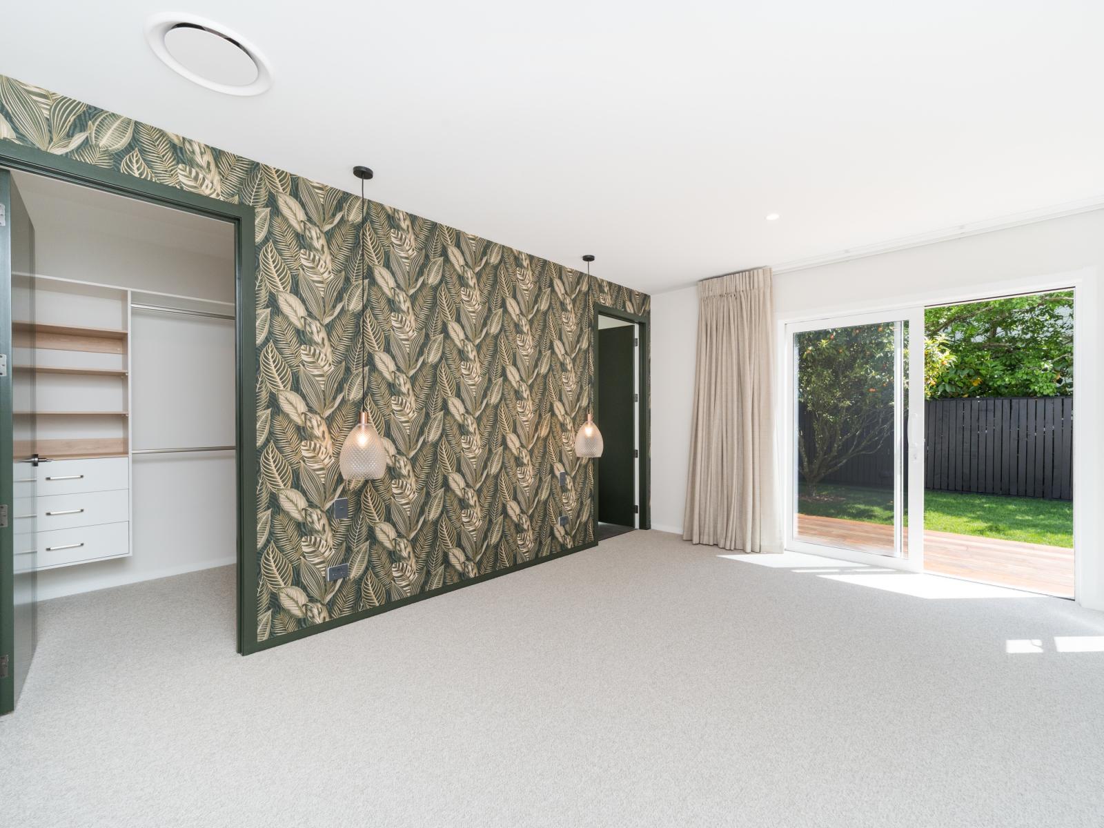 42C Batt Street, West End