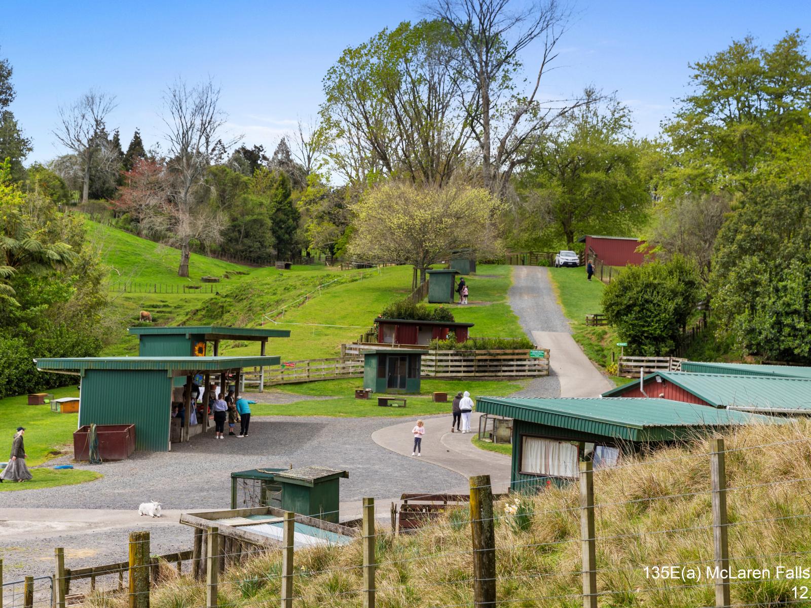 McLaren Falls Road, Omanawa