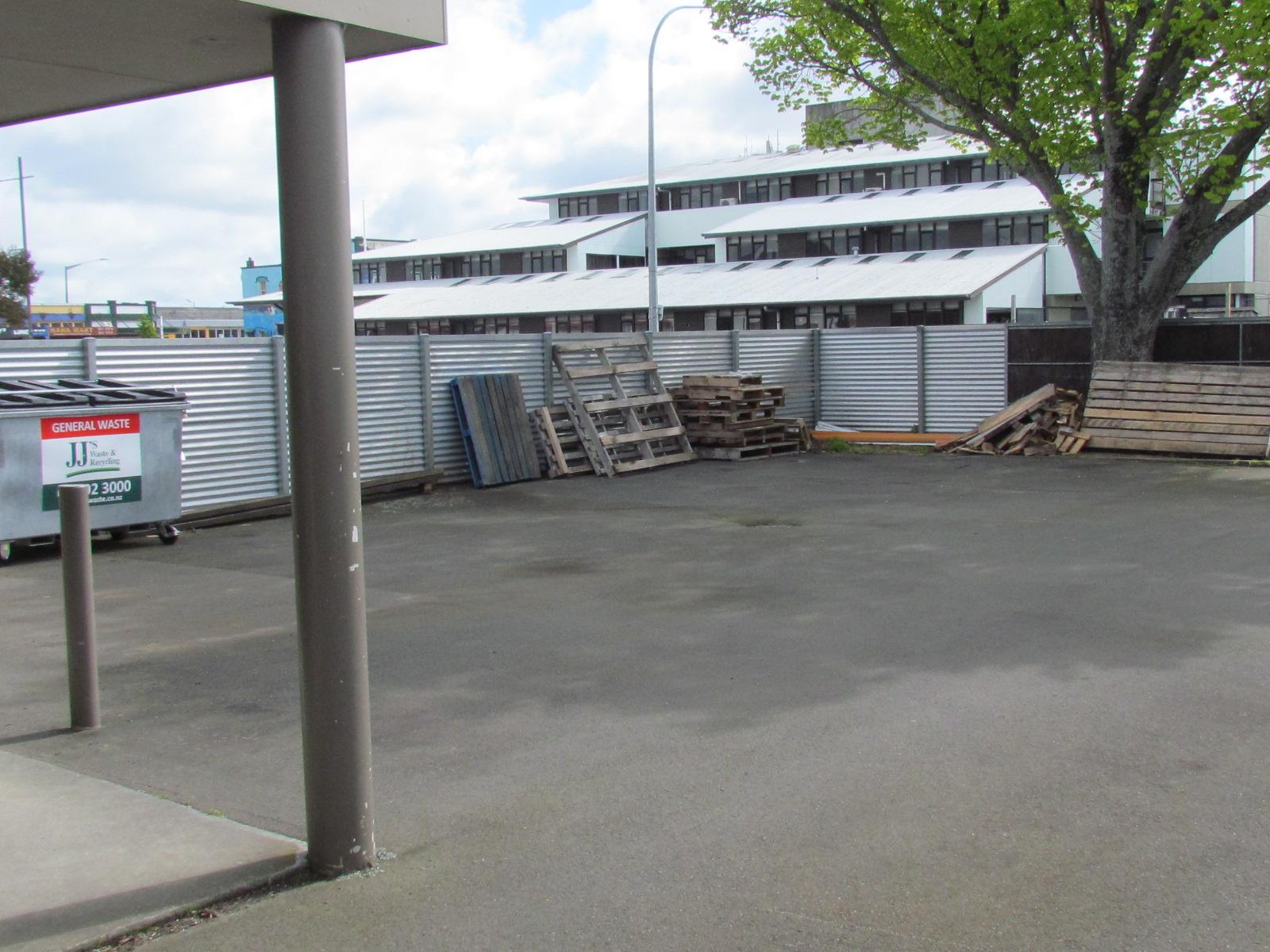 12 Andrew Young Street, Central