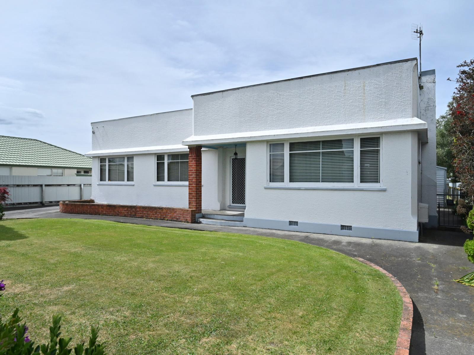 408 Lyndon Road East, Hastings