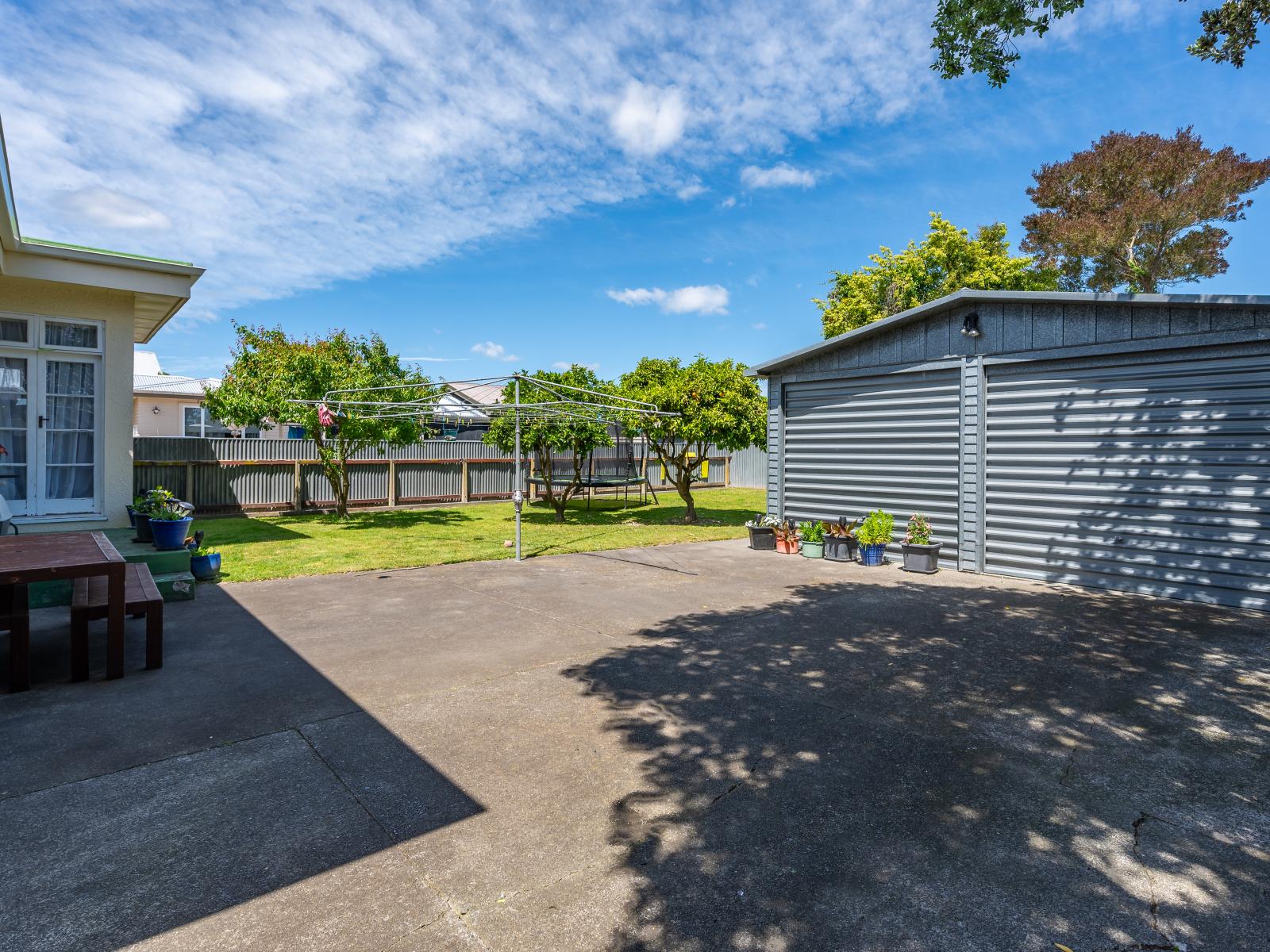 241 Mayfair Avenue, Mayfair