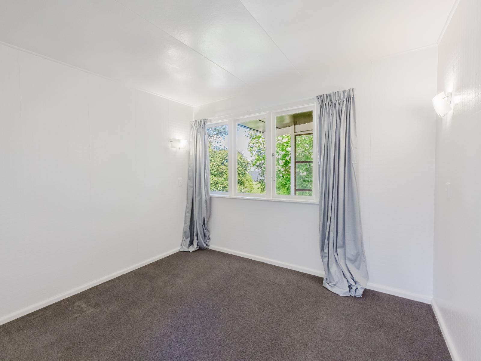 36 Francis Drake Street, Waipukurau