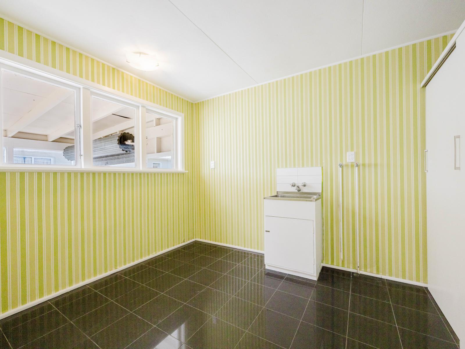 36 Francis Drake Street, Waipukurau