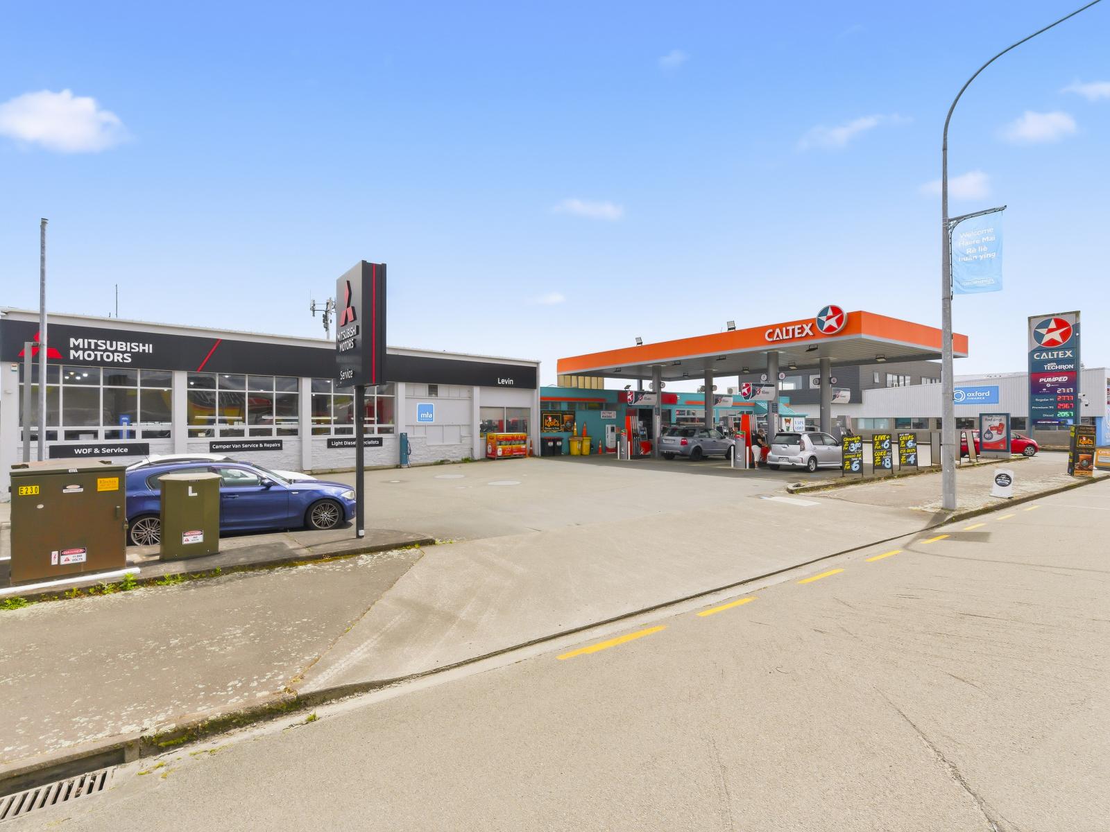 309-311 Oxford Street, Levin