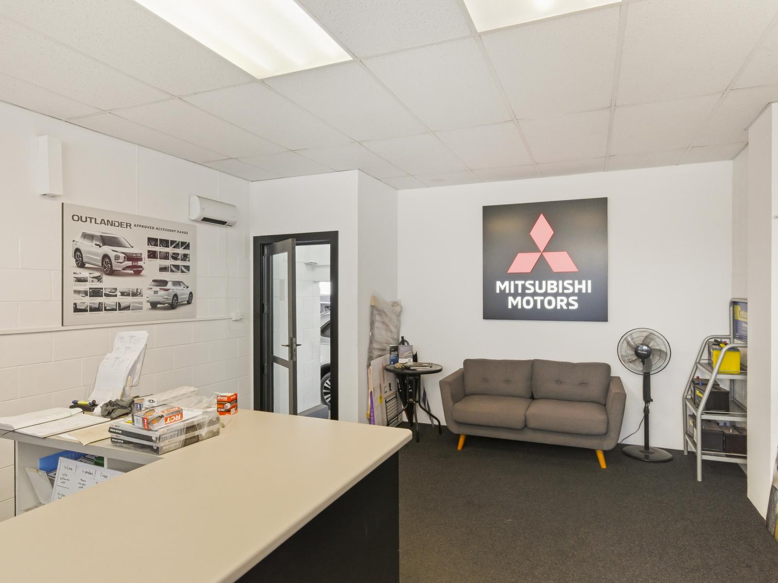 309-311 Oxford Street, Levin