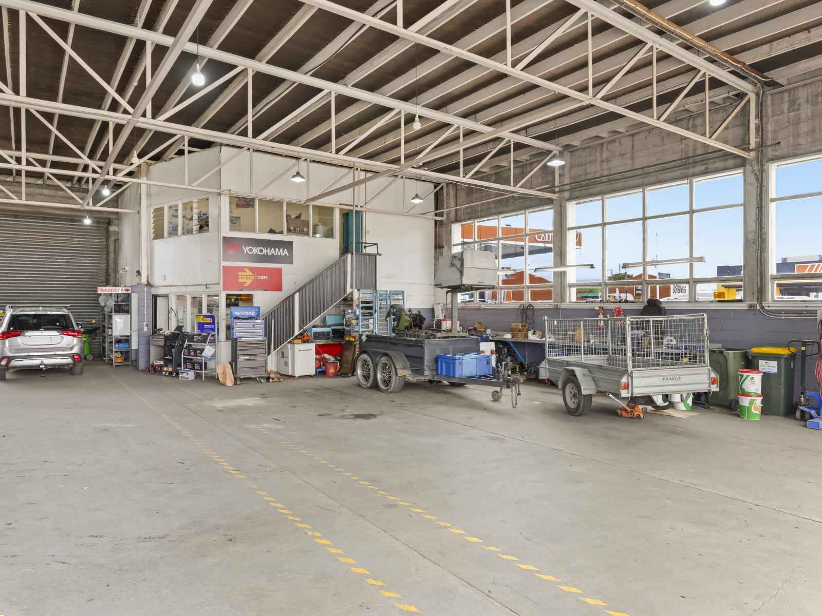 309-311 Oxford Street, Levin