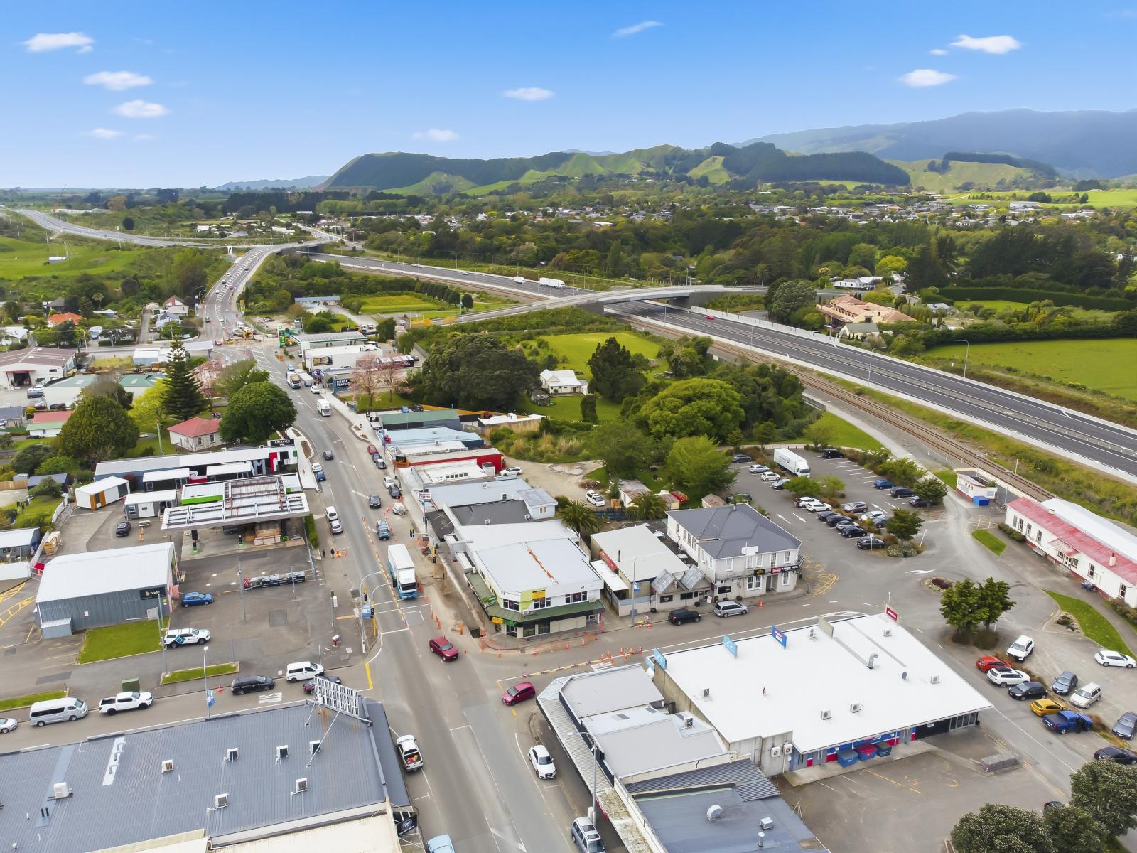 208 Main Highway, Otaki