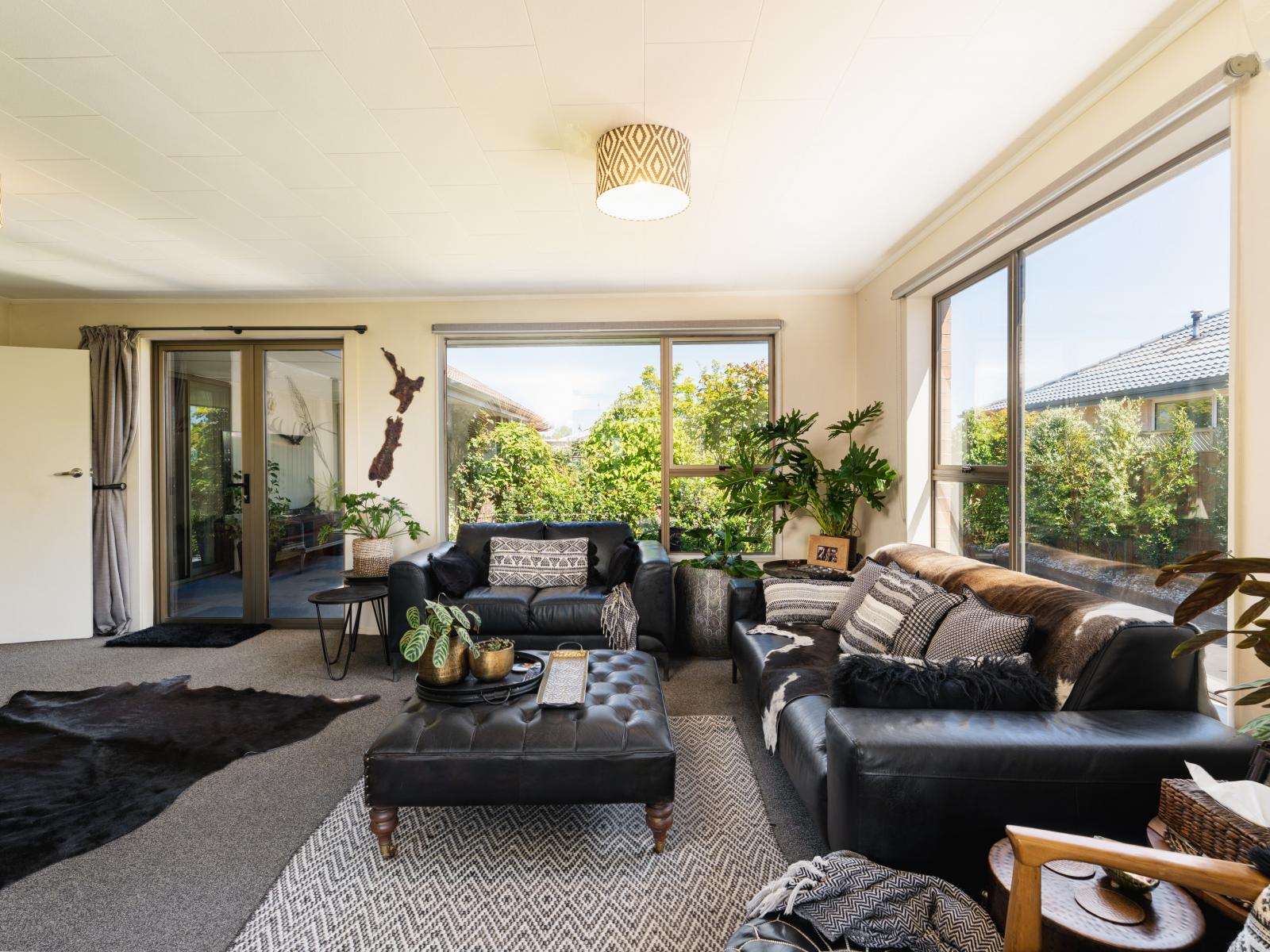 2 Kent Place, Mosgiel