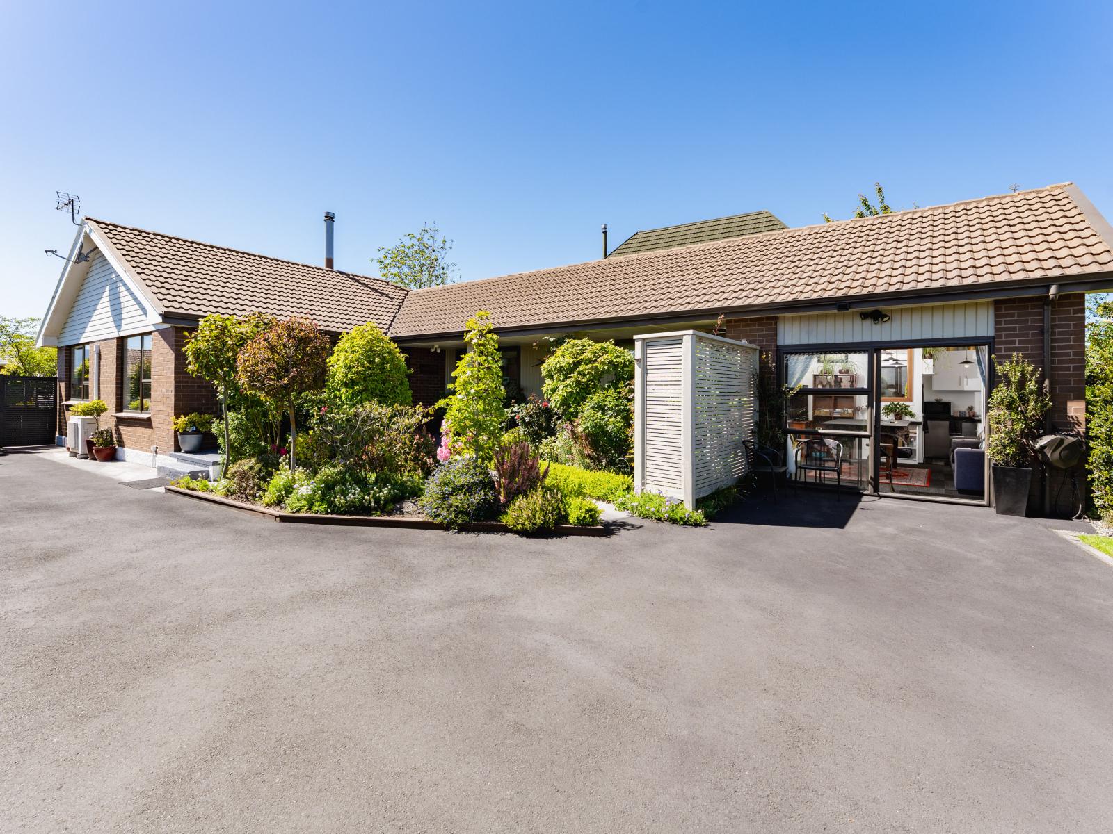 2 Kent Place, Mosgiel