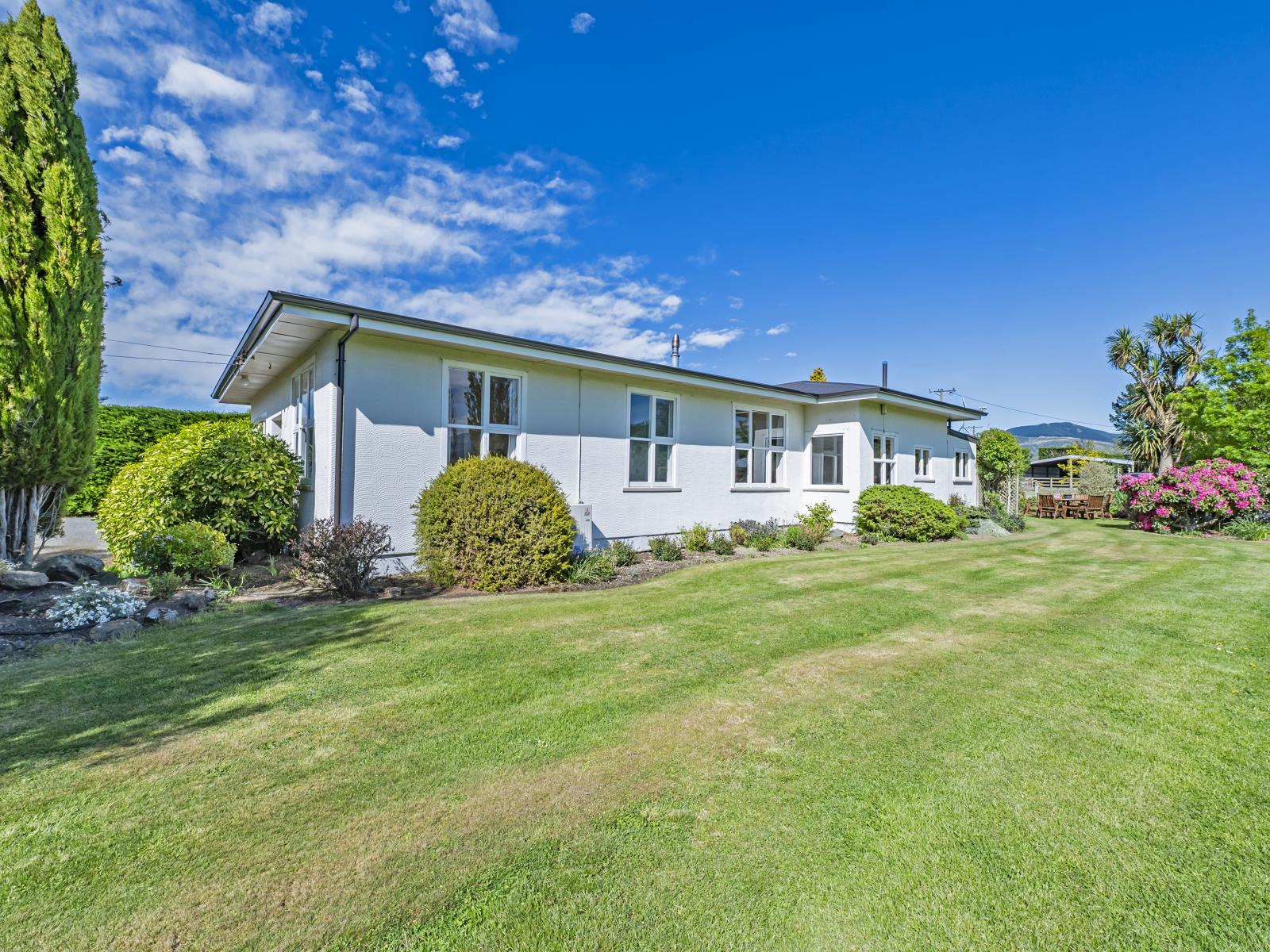 677 Pig Saddle Road, Sheffield