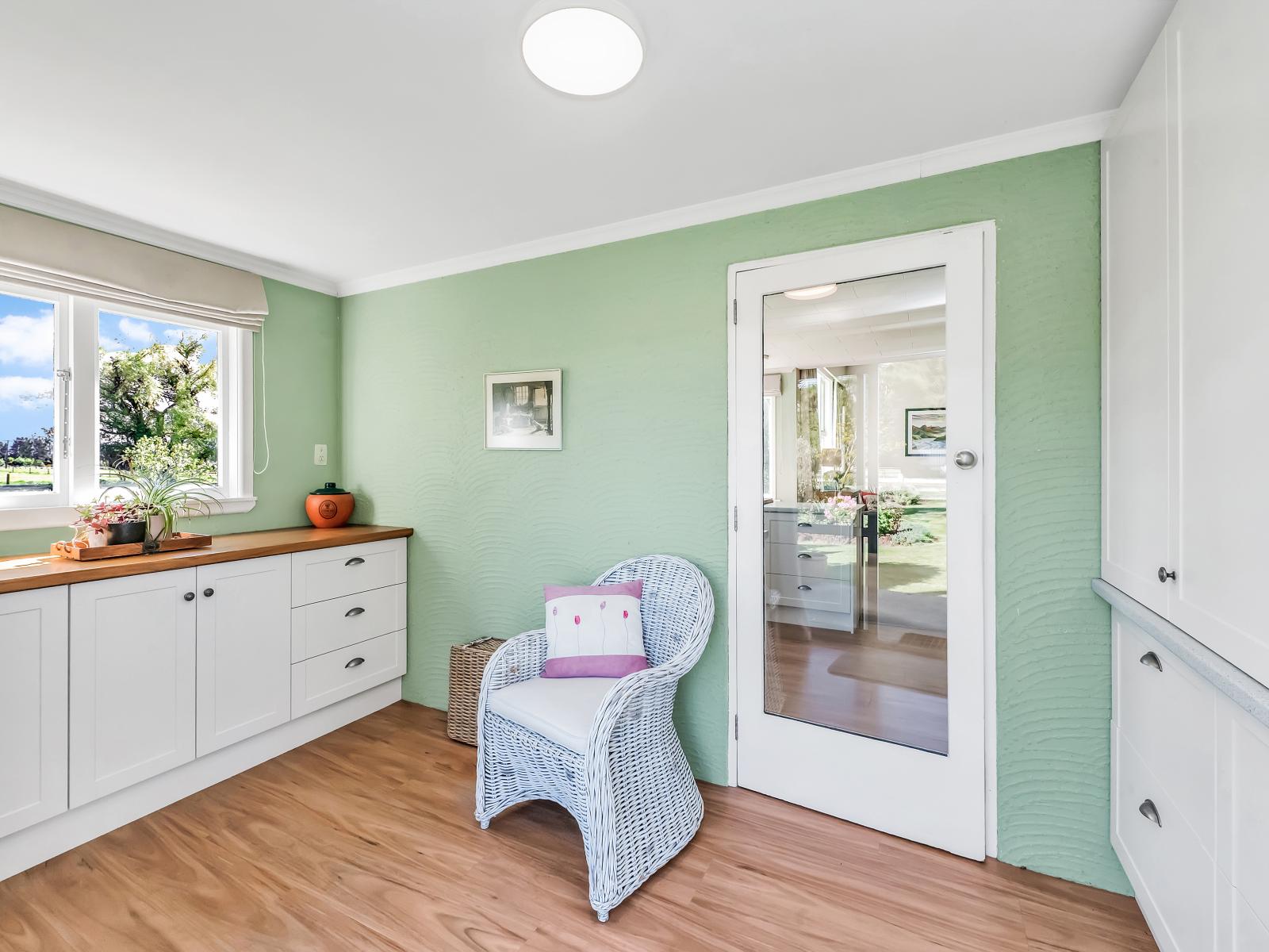 677 Pig Saddle Road, Sheffield