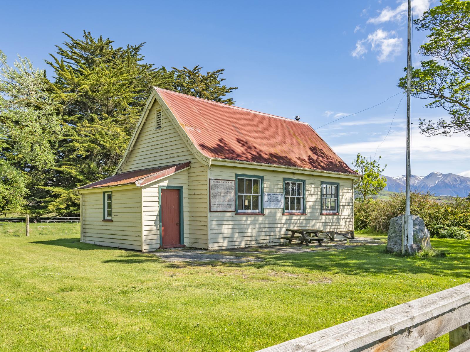 677 Pig Saddle Road, Sheffield