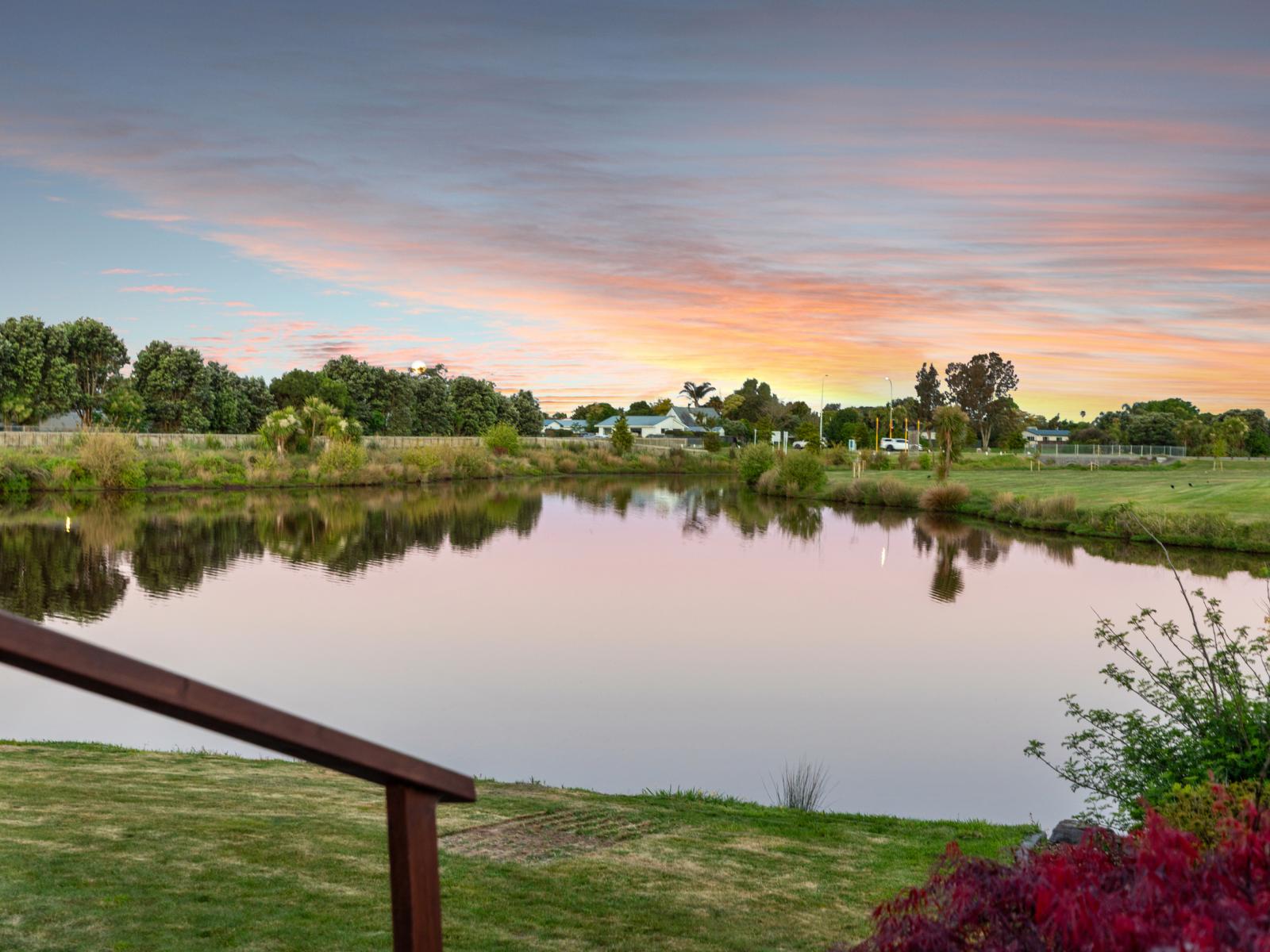 166 Oriental Parade, Papamoa