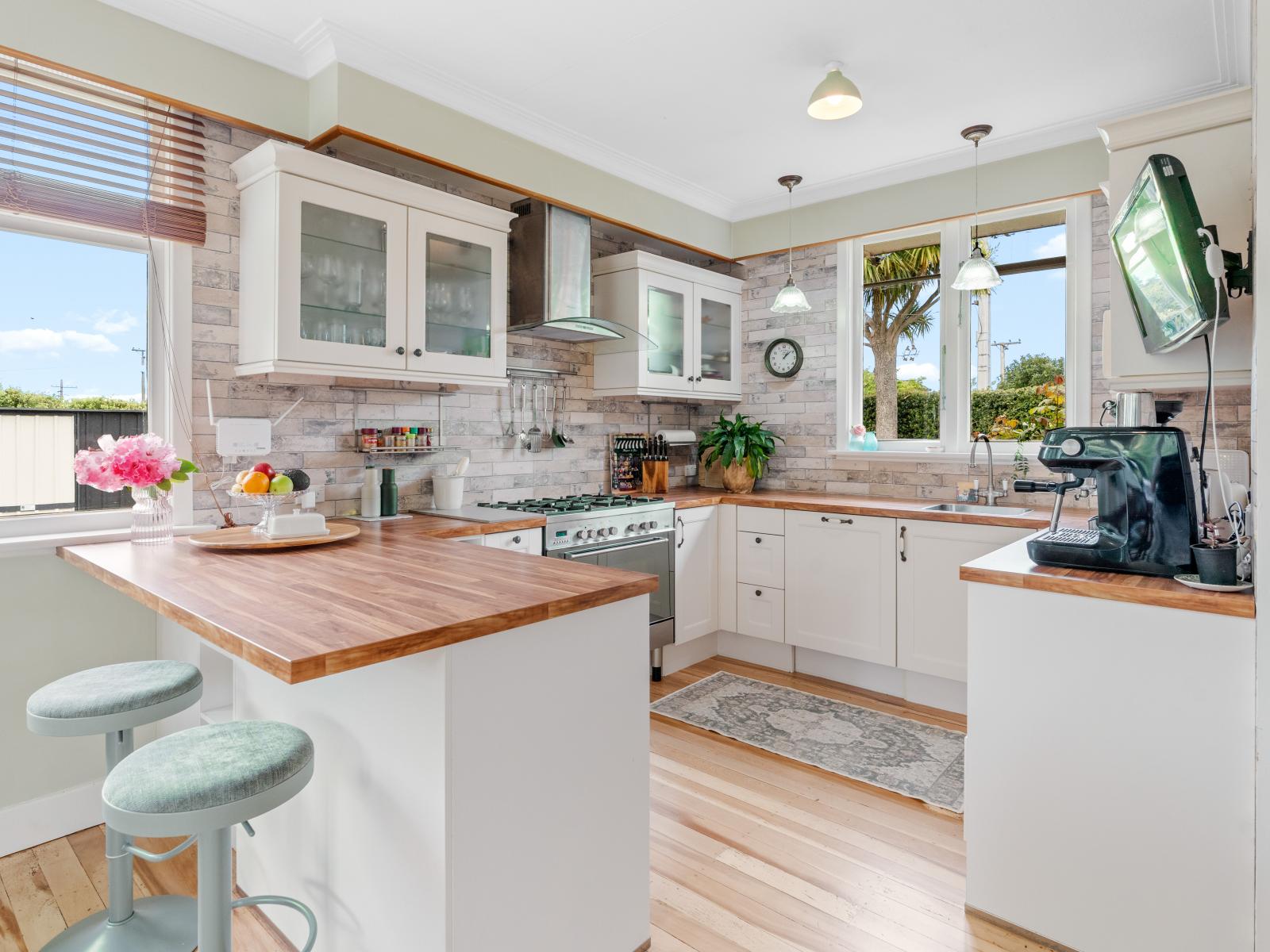 16 Beaumaris Street, Outram