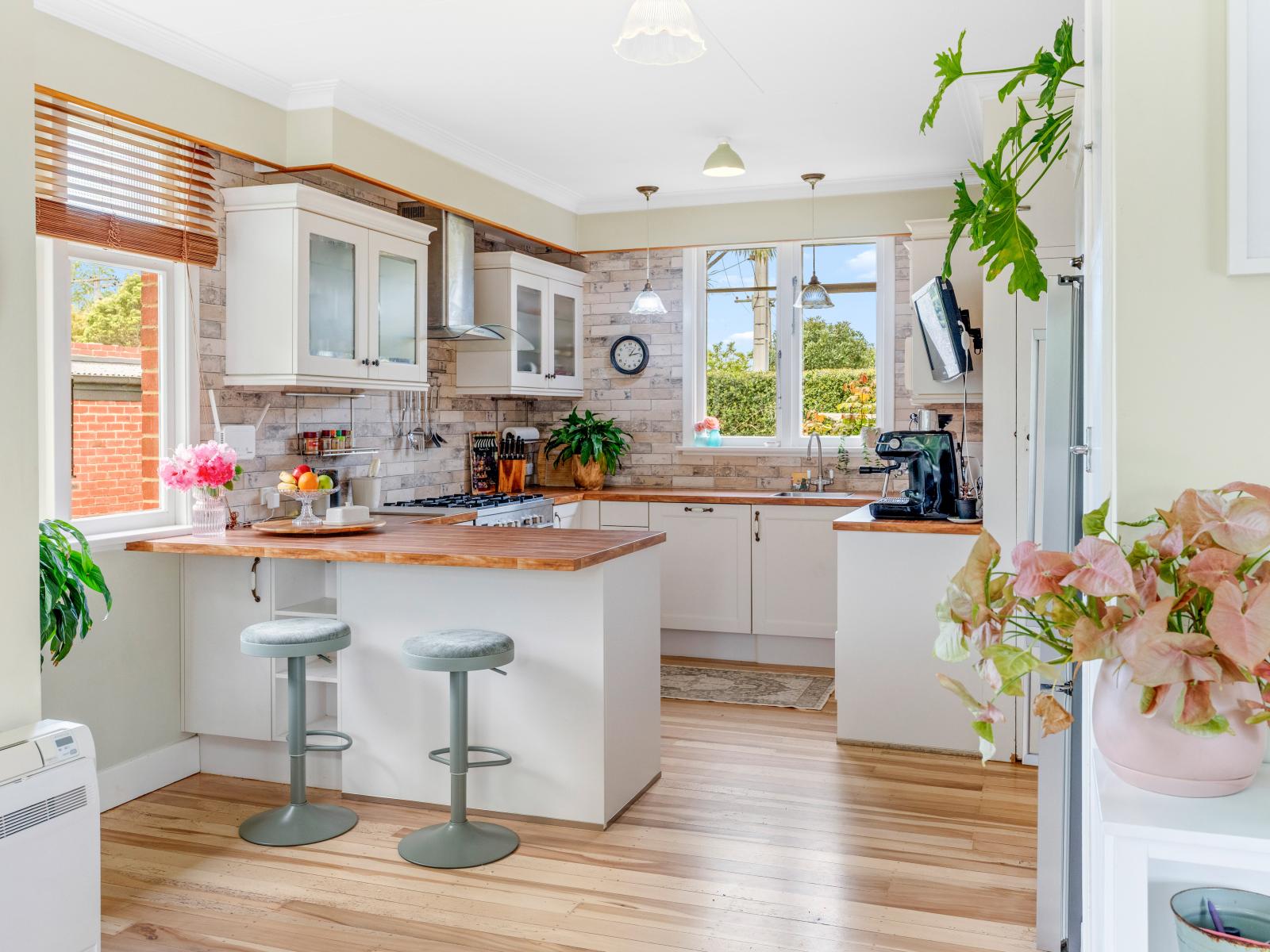 16 Beaumaris Street, Outram