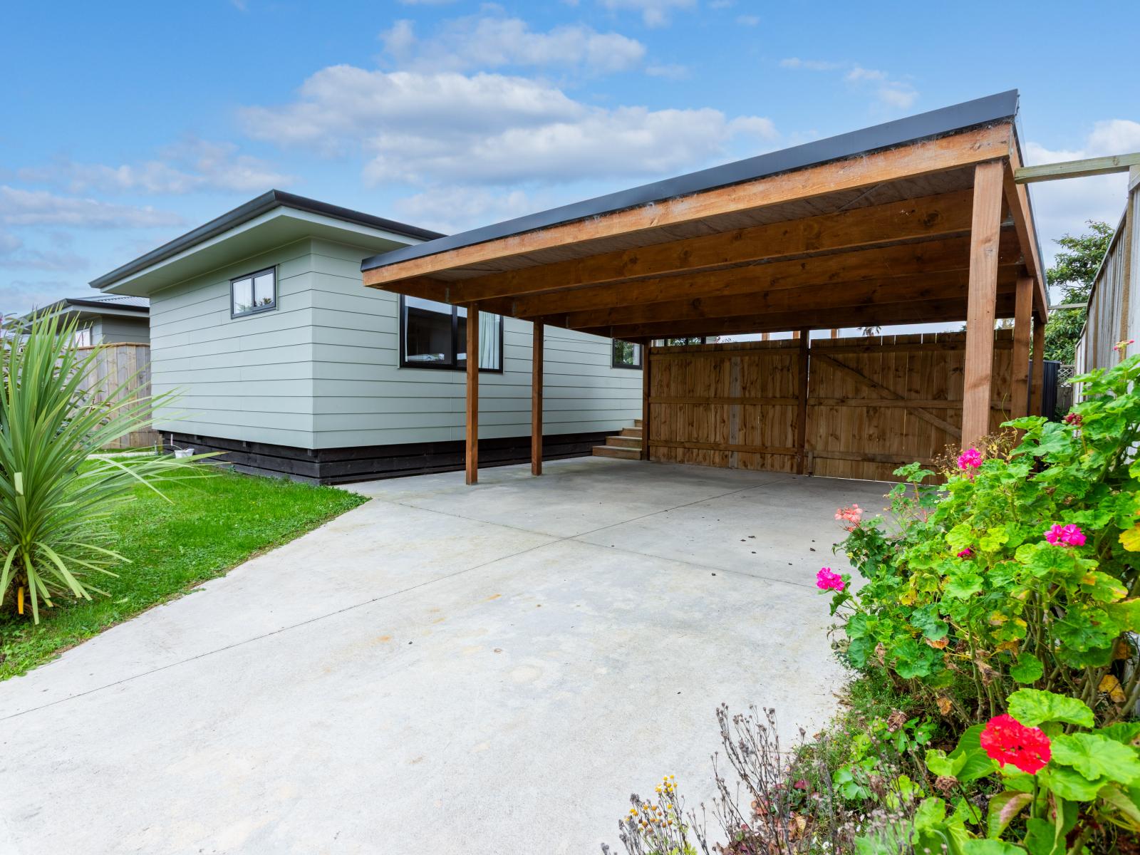 17 Hall Street, Woodville