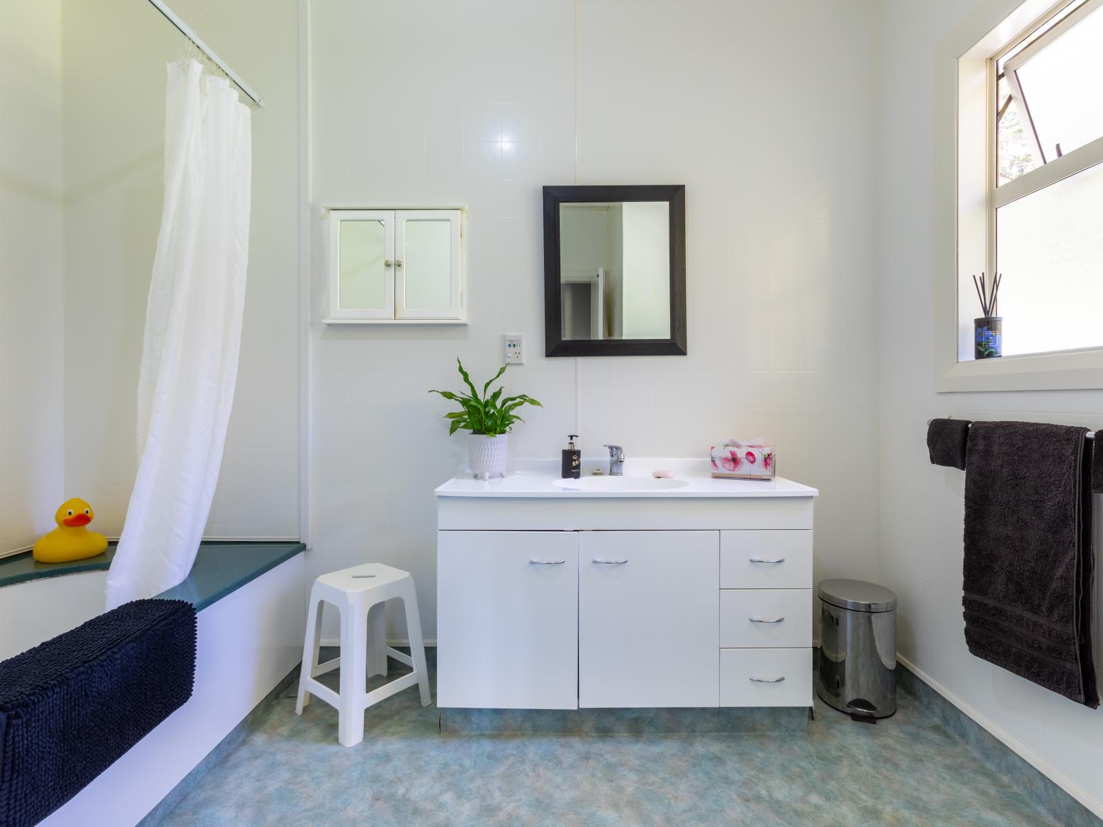 495 Towai Road, Waione