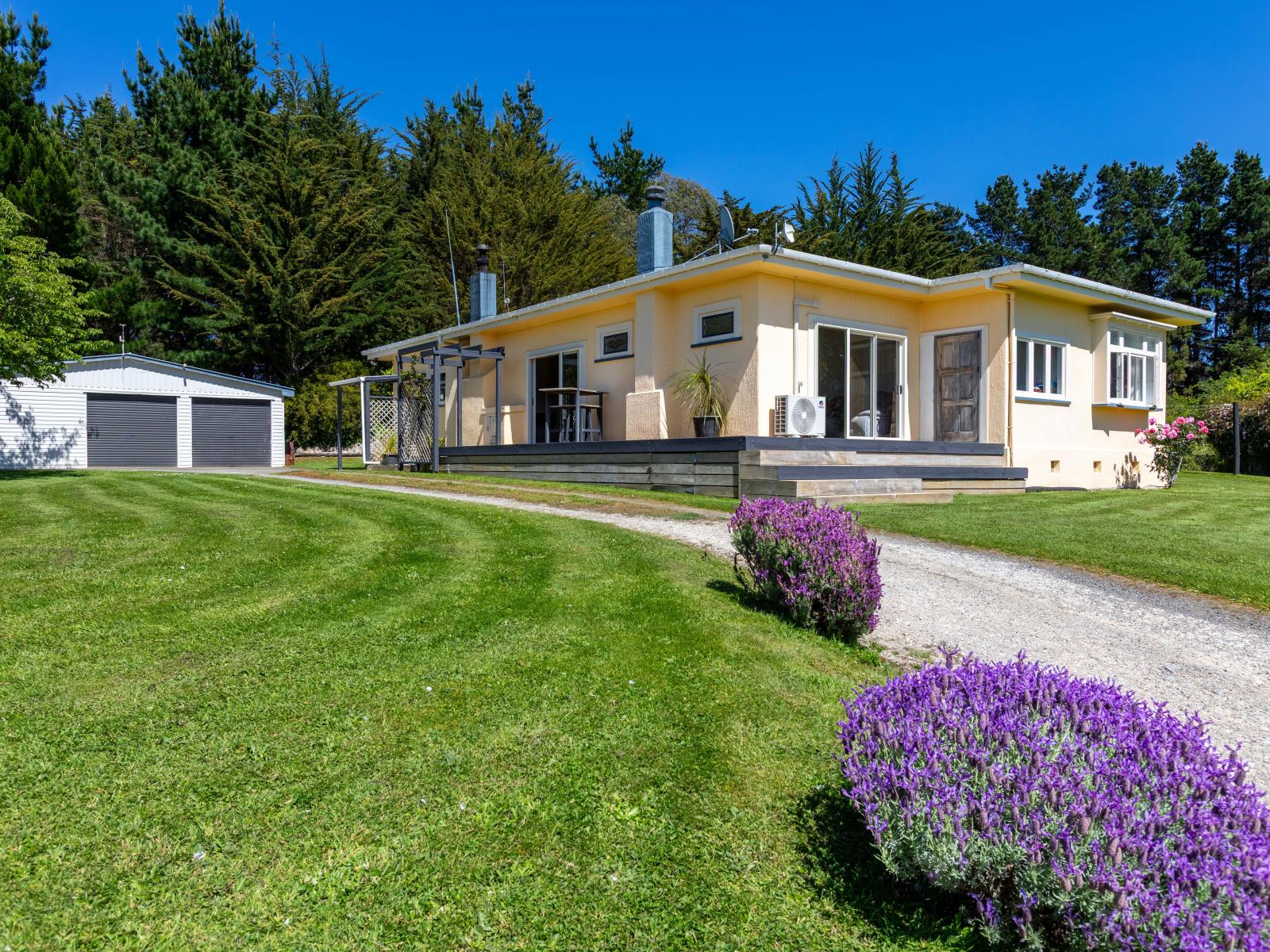 495 Towai Road, Waione