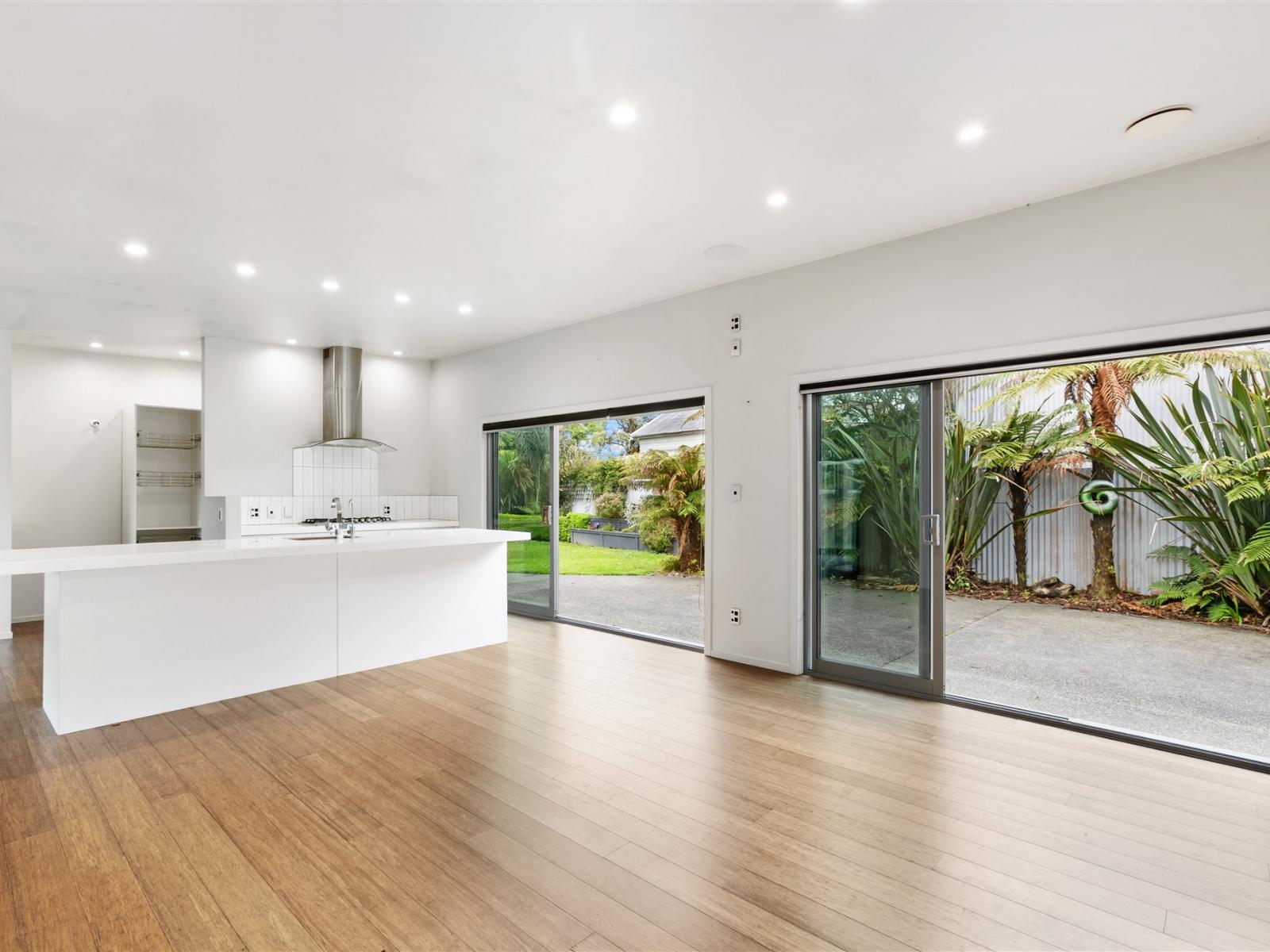 30A Brougham Street, Westport