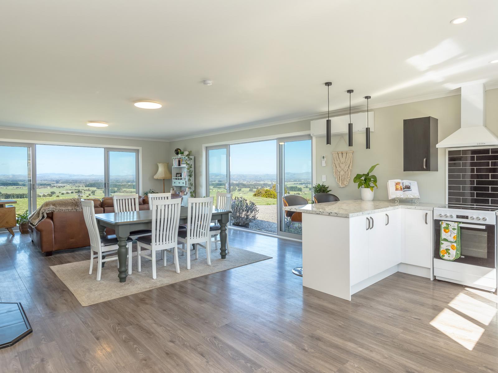 91 Chester Park Drive, West Taratahi