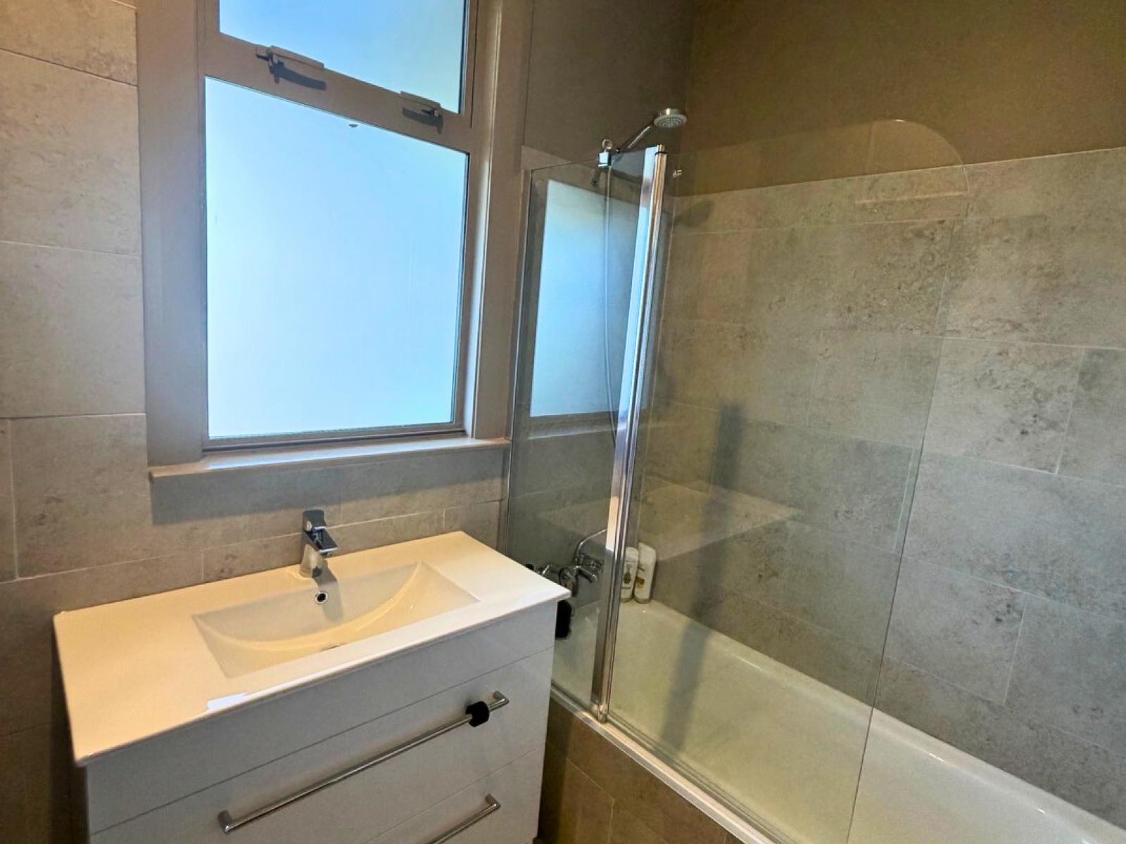 21 Lincoln Street, Hampden