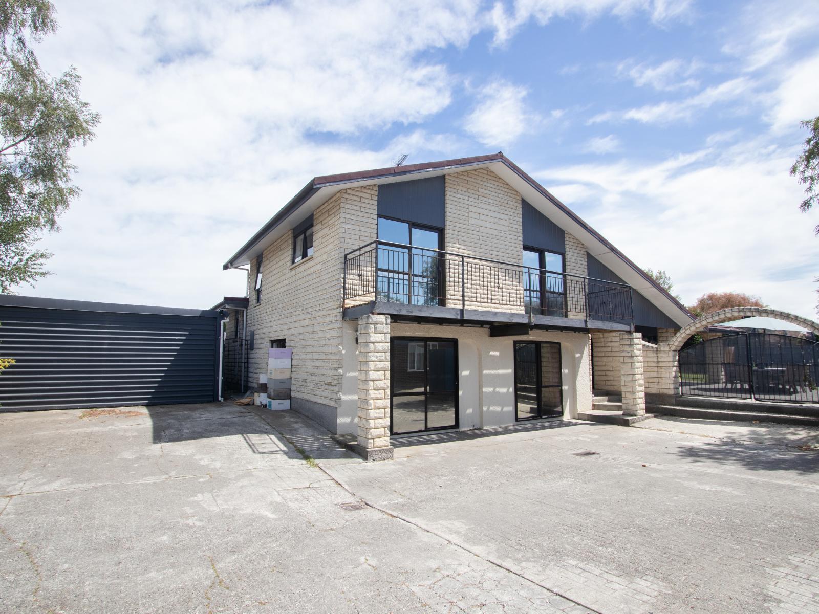 79 Trevors Road, Hampstead