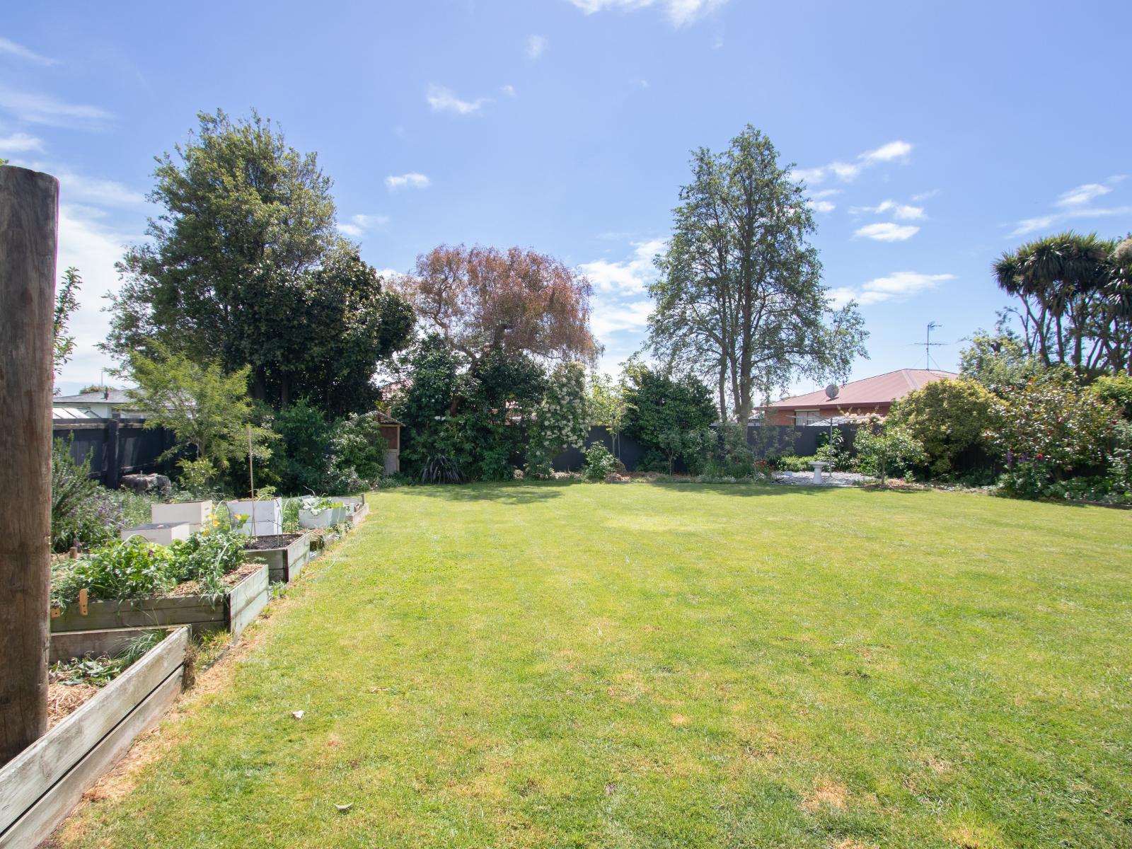 79 Trevors Road, Hampstead