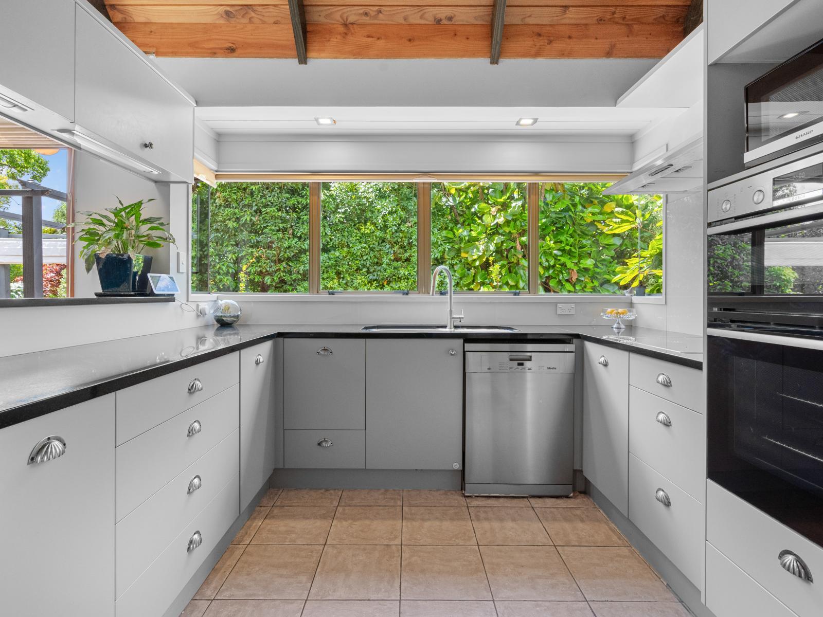 28 Tuhangi Street, Kamo