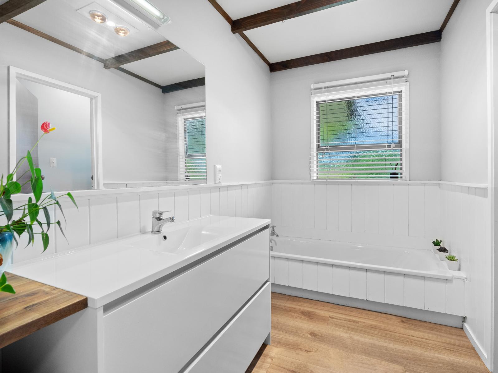 28 Tuhangi Street, Kamo